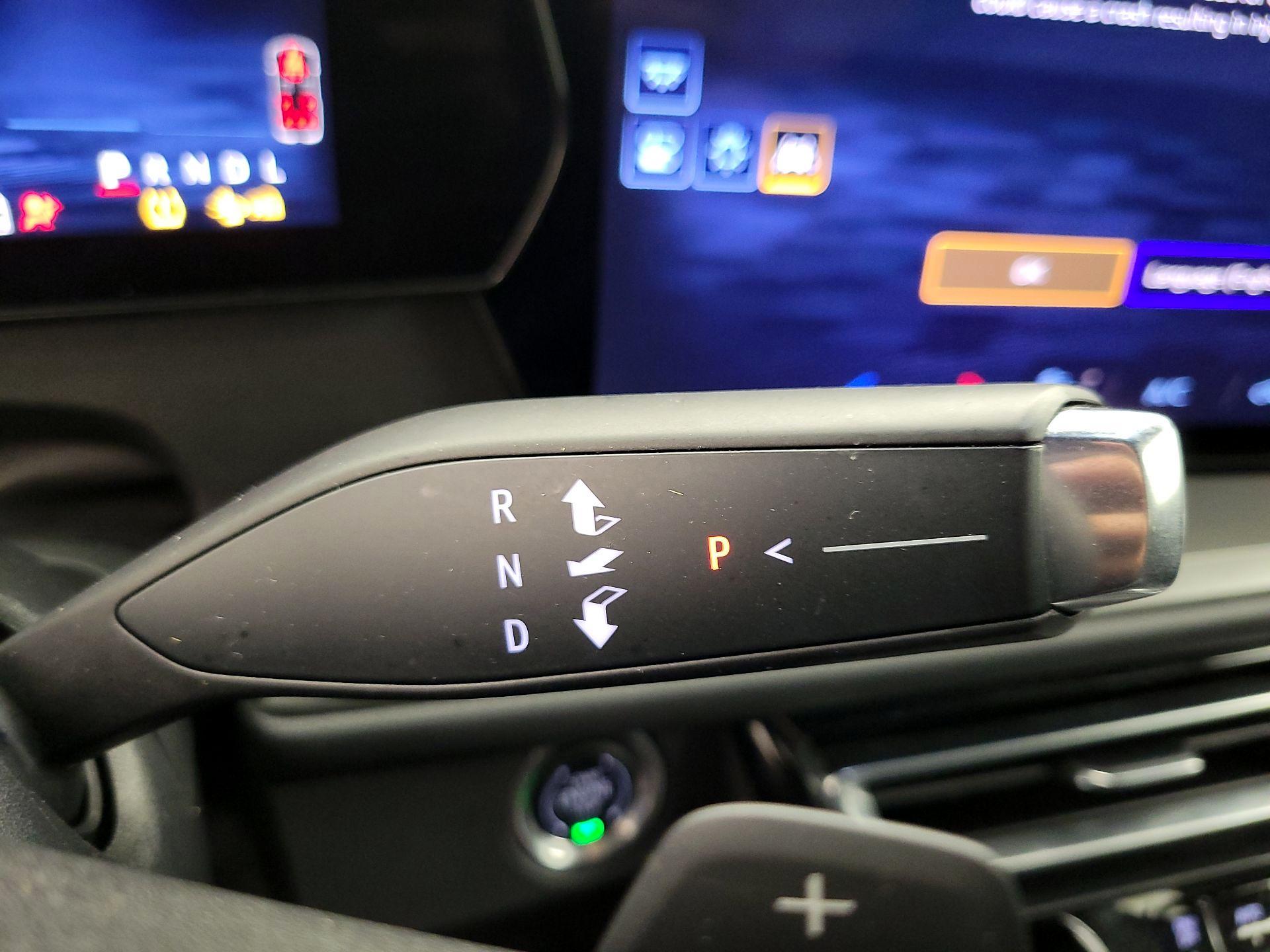 Thumbnail: 2025 Chevrolet Traverse - 17