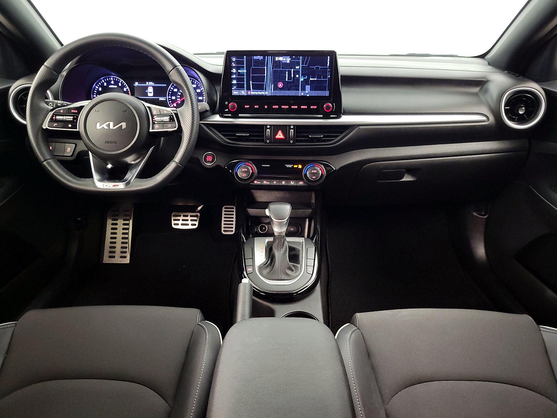 Thumbnail: 2023 Kia Forte - 9