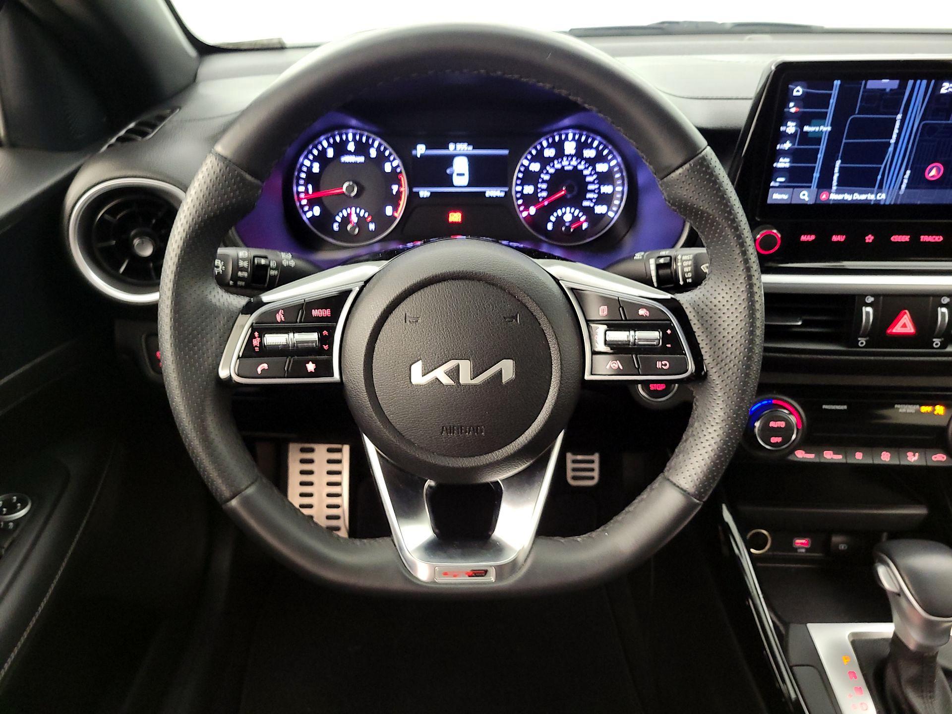 Thumbnail: 2023 Kia Forte - 10