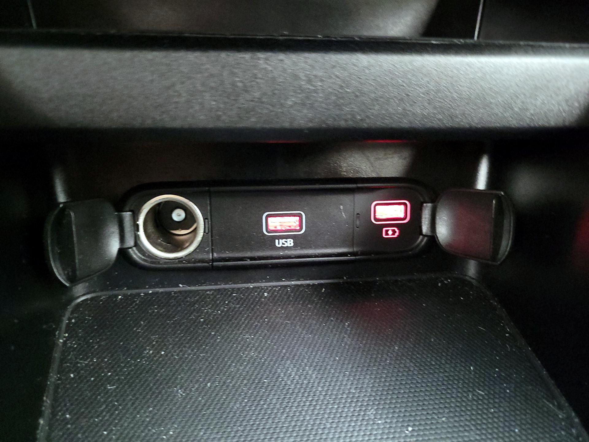 Thumbnail: 2023 Kia Forte - 19