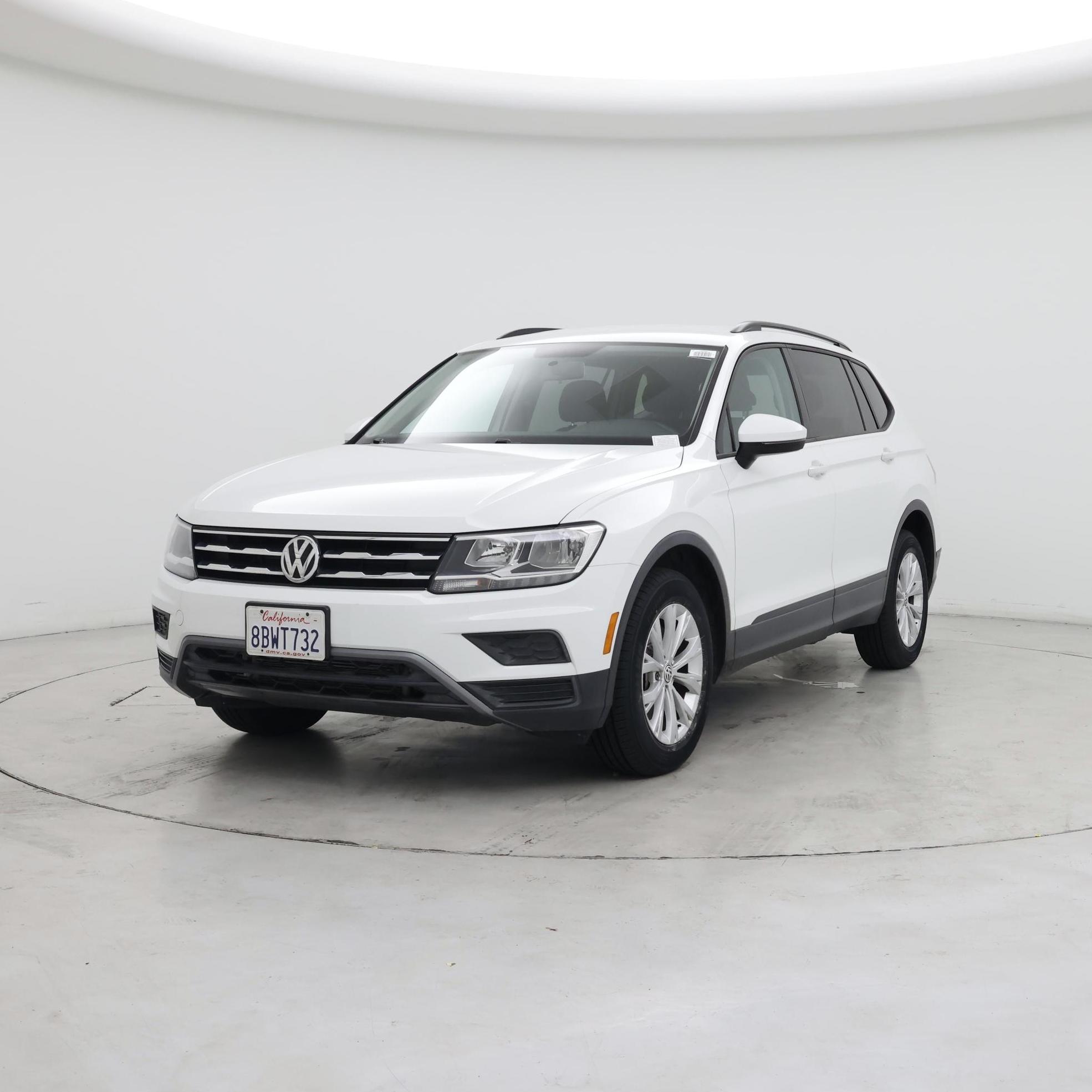Thumbnail: 2018 Volkswagen Tiguan - 4