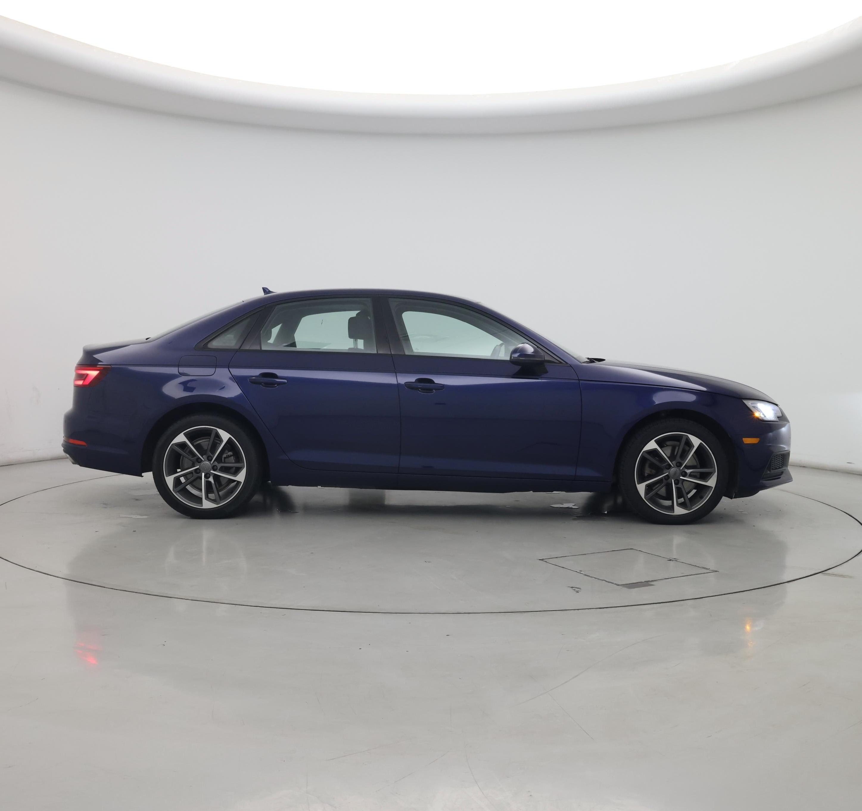 Thumbnail: 2019 Audi A4 - 7