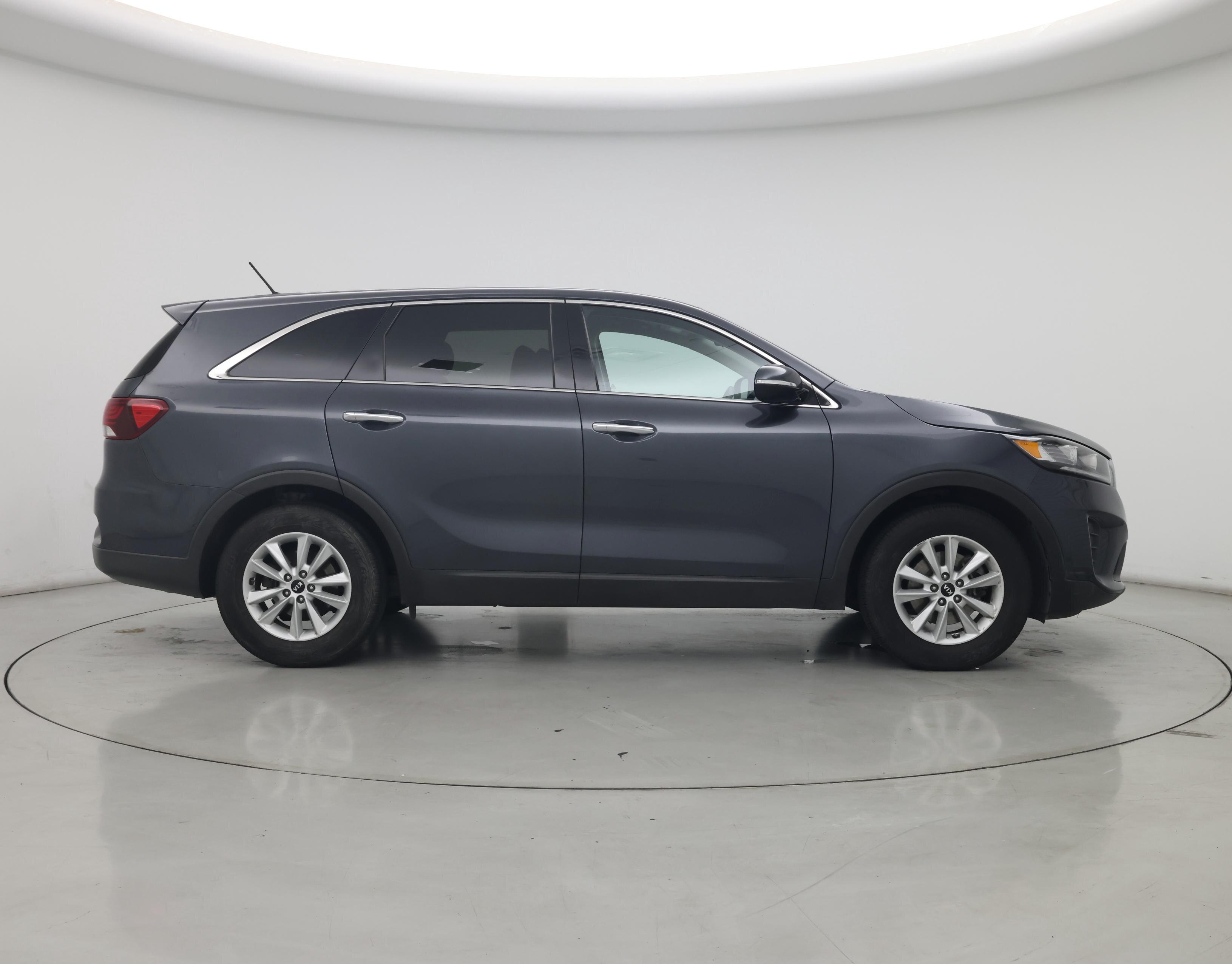 Thumbnail: 2020 Kia Sorento - 7