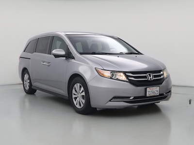 Silver 2016 Honda Odyssey SE