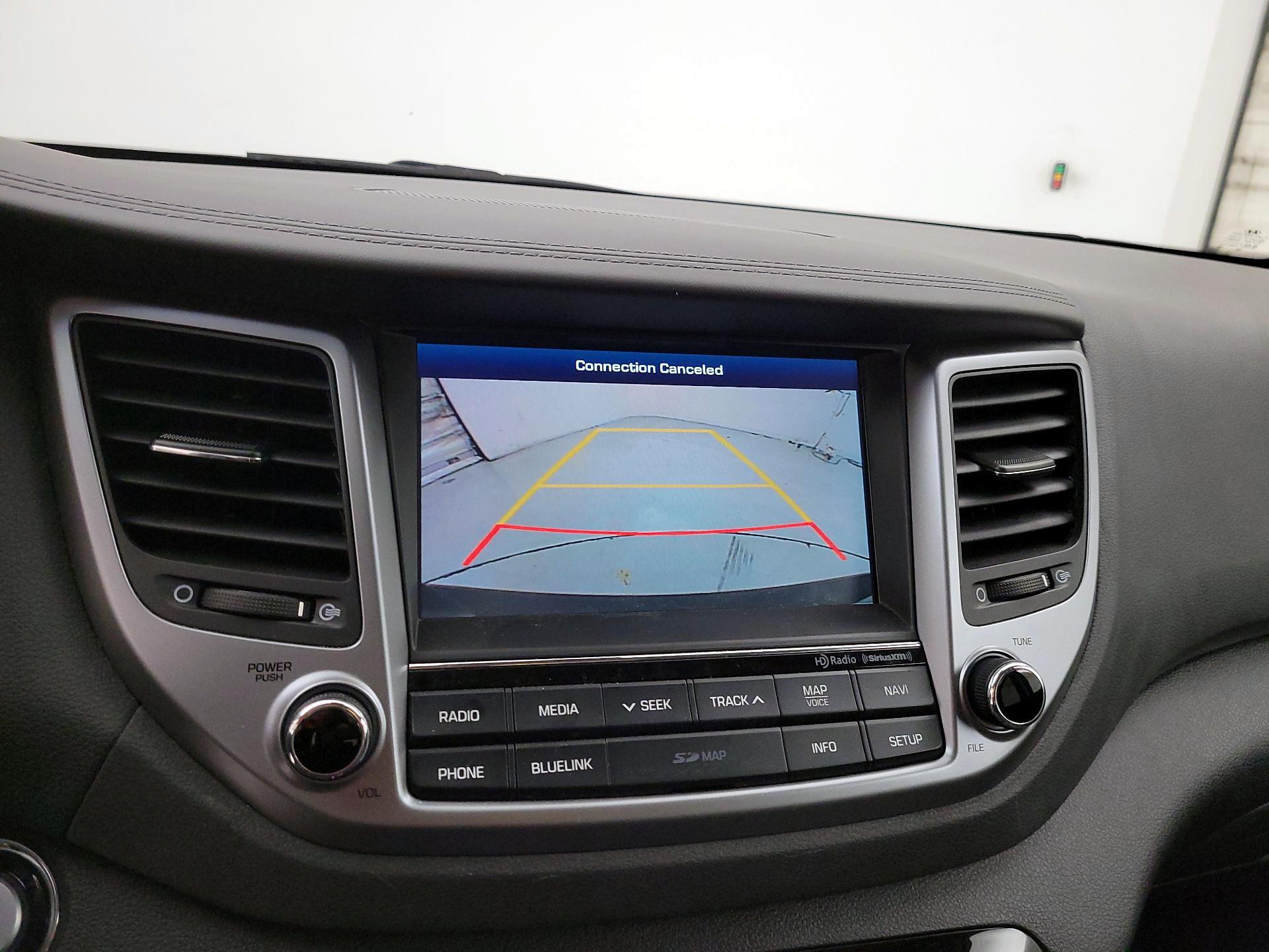 Thumbnail: 2016 Hyundai Tucson - 15