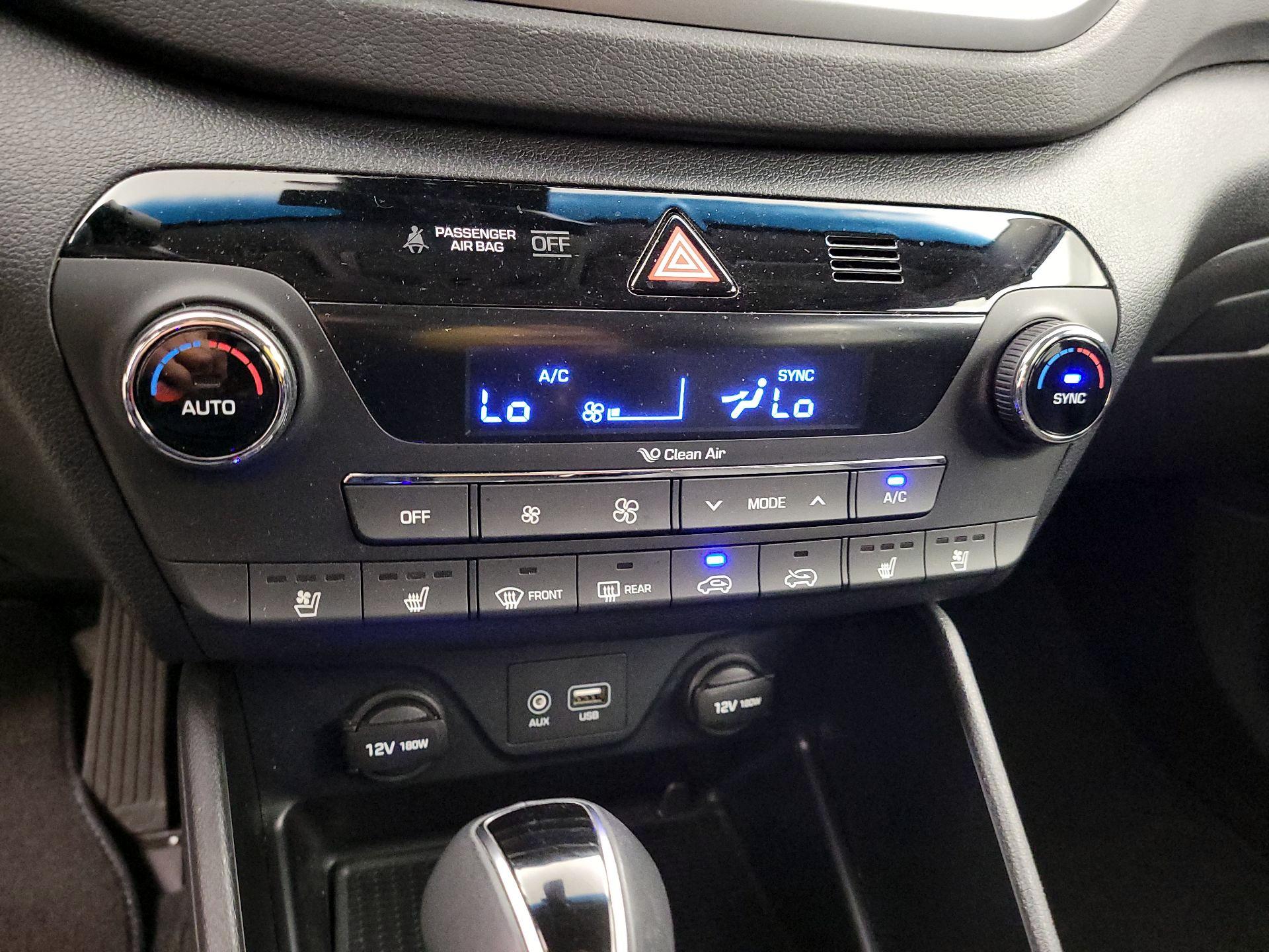 Thumbnail: 2016 Hyundai Tucson - 17