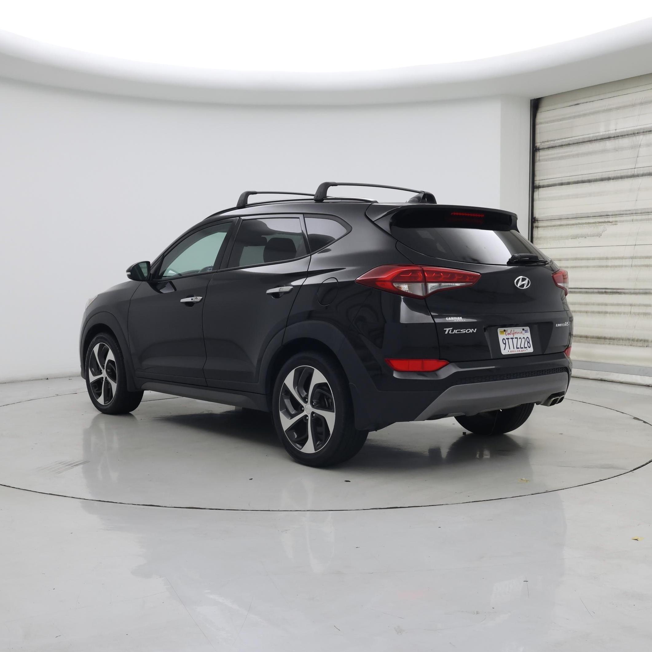 Thumbnail: 2016 Hyundai Tucson - 2