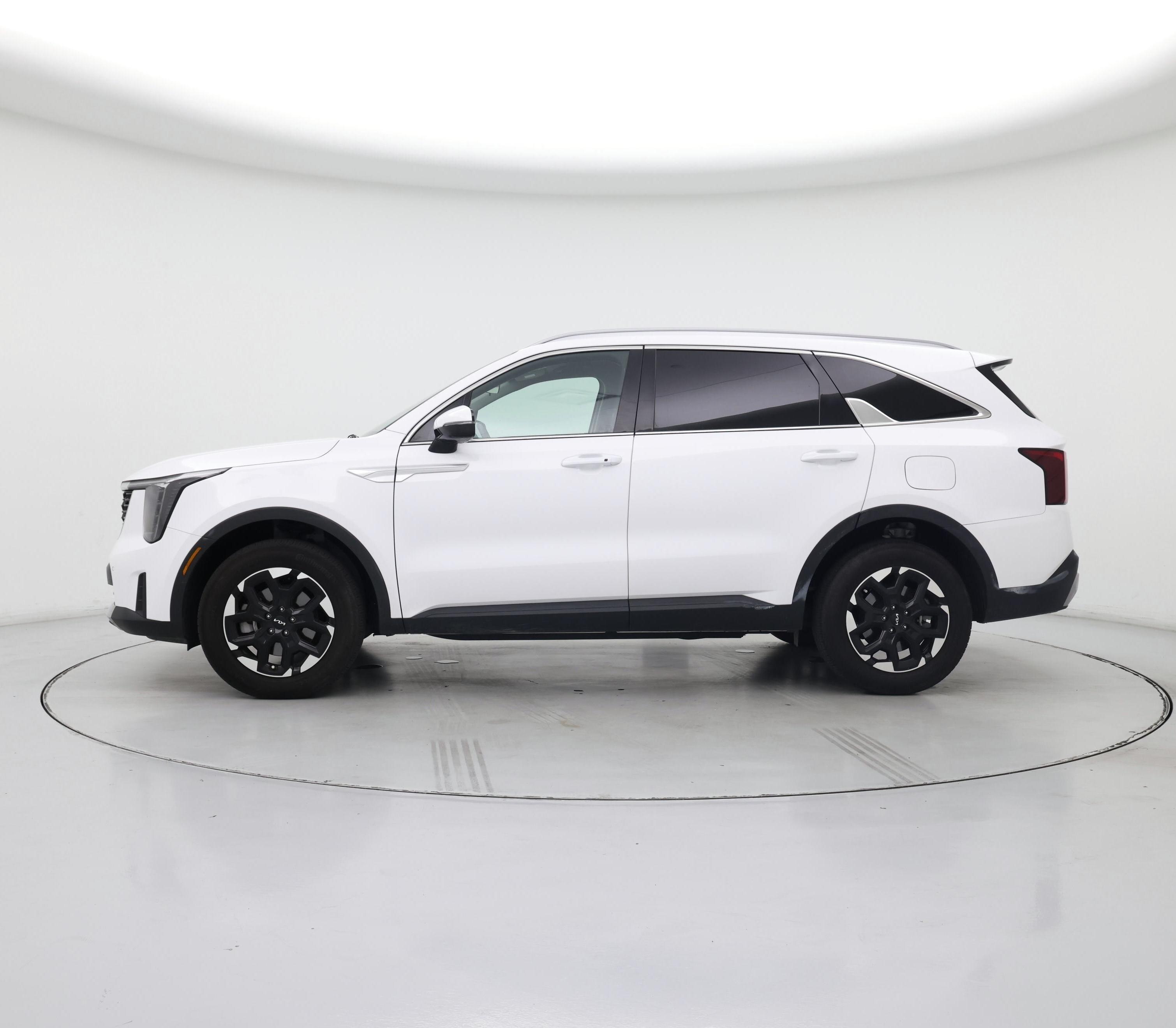 Thumbnail: 2024 Kia Sorento - 3