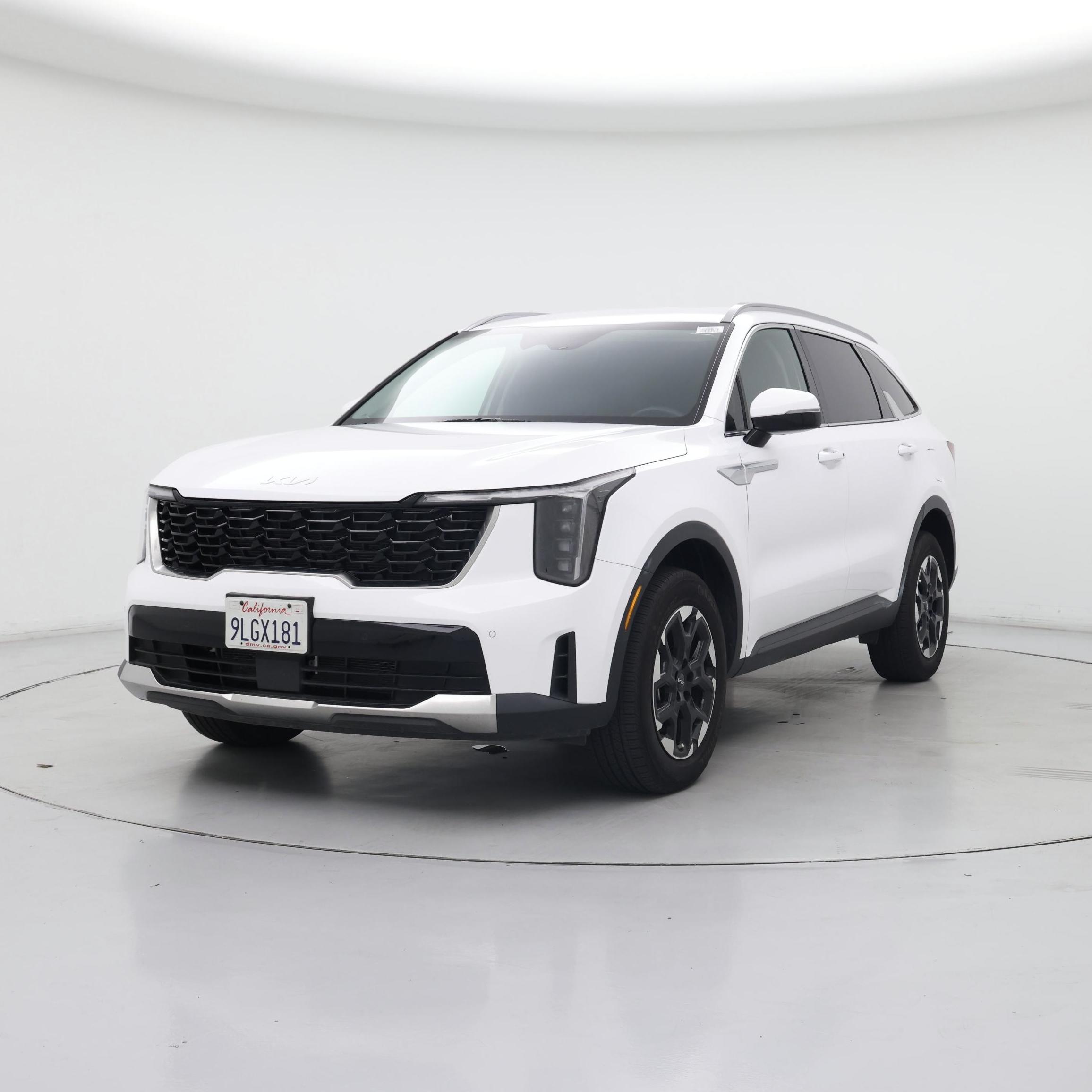 Thumbnail: 2024 Kia Sorento - 4