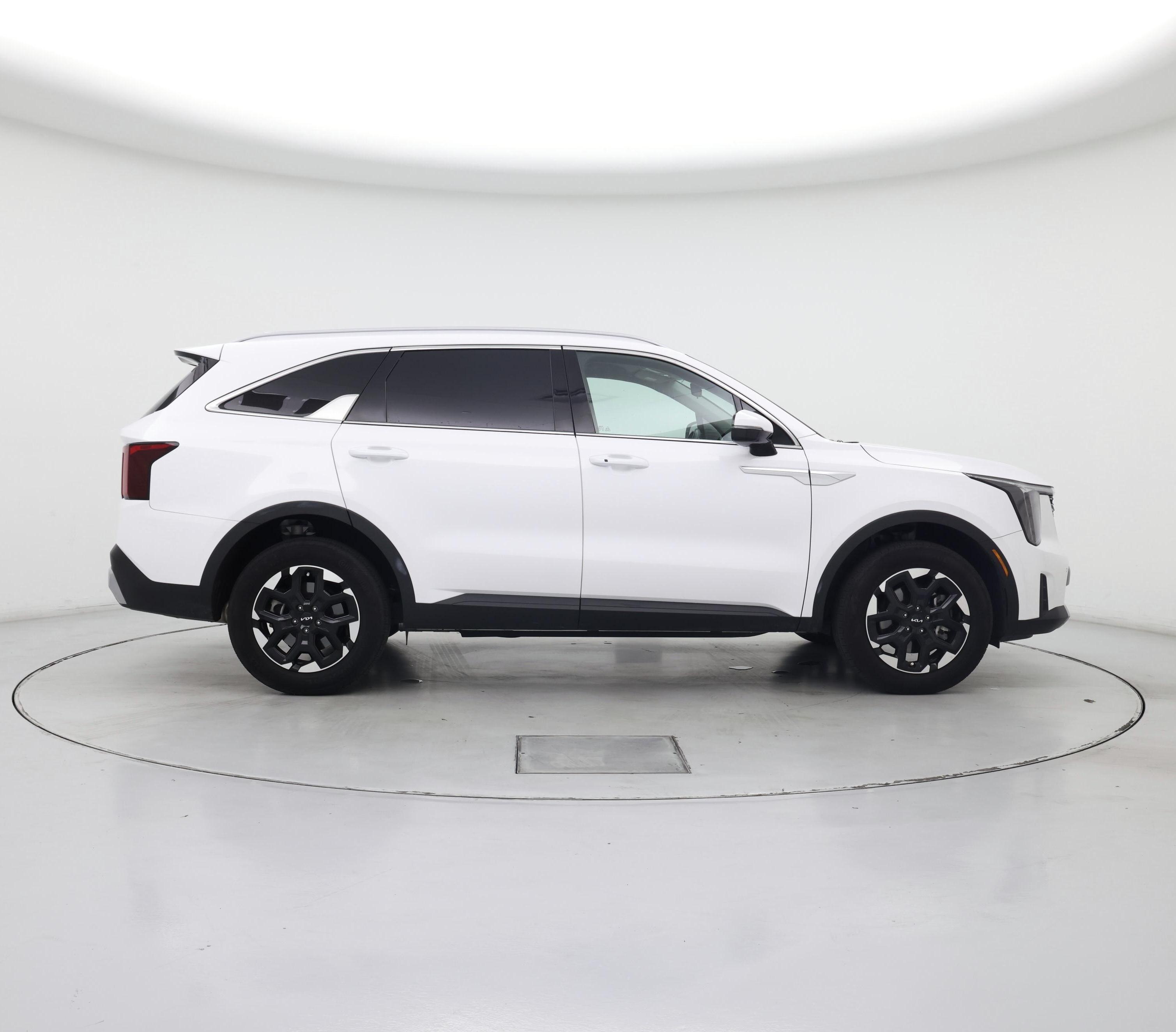 Thumbnail: 2024 Kia Sorento - 7
