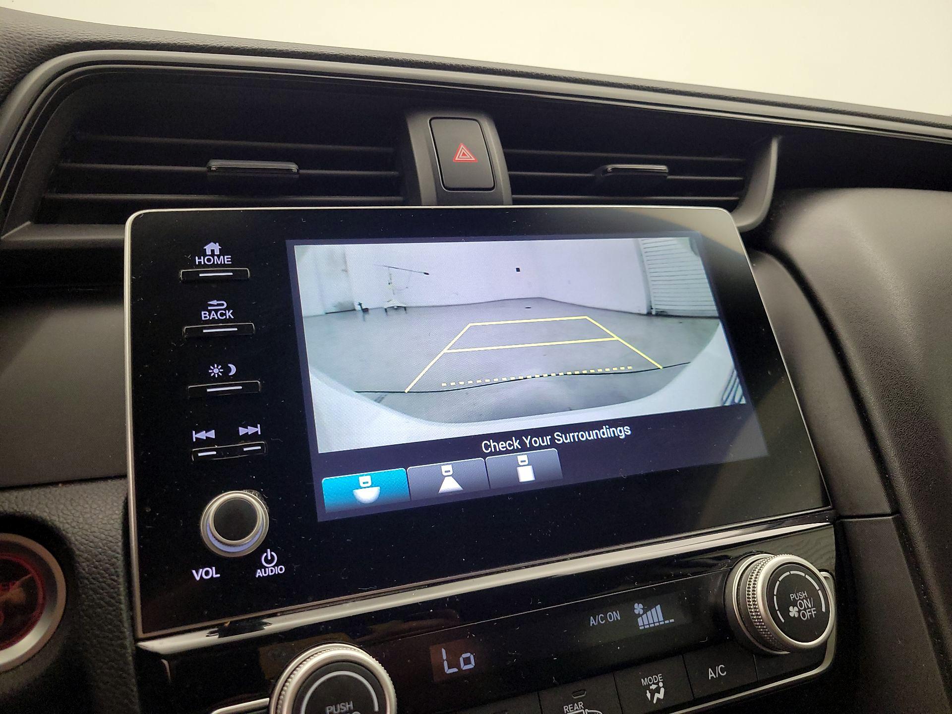 Thumbnail: 2019 Honda Insight - 13