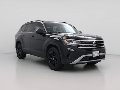 Black 2023 Volkswagen Atlas SE w/Tech