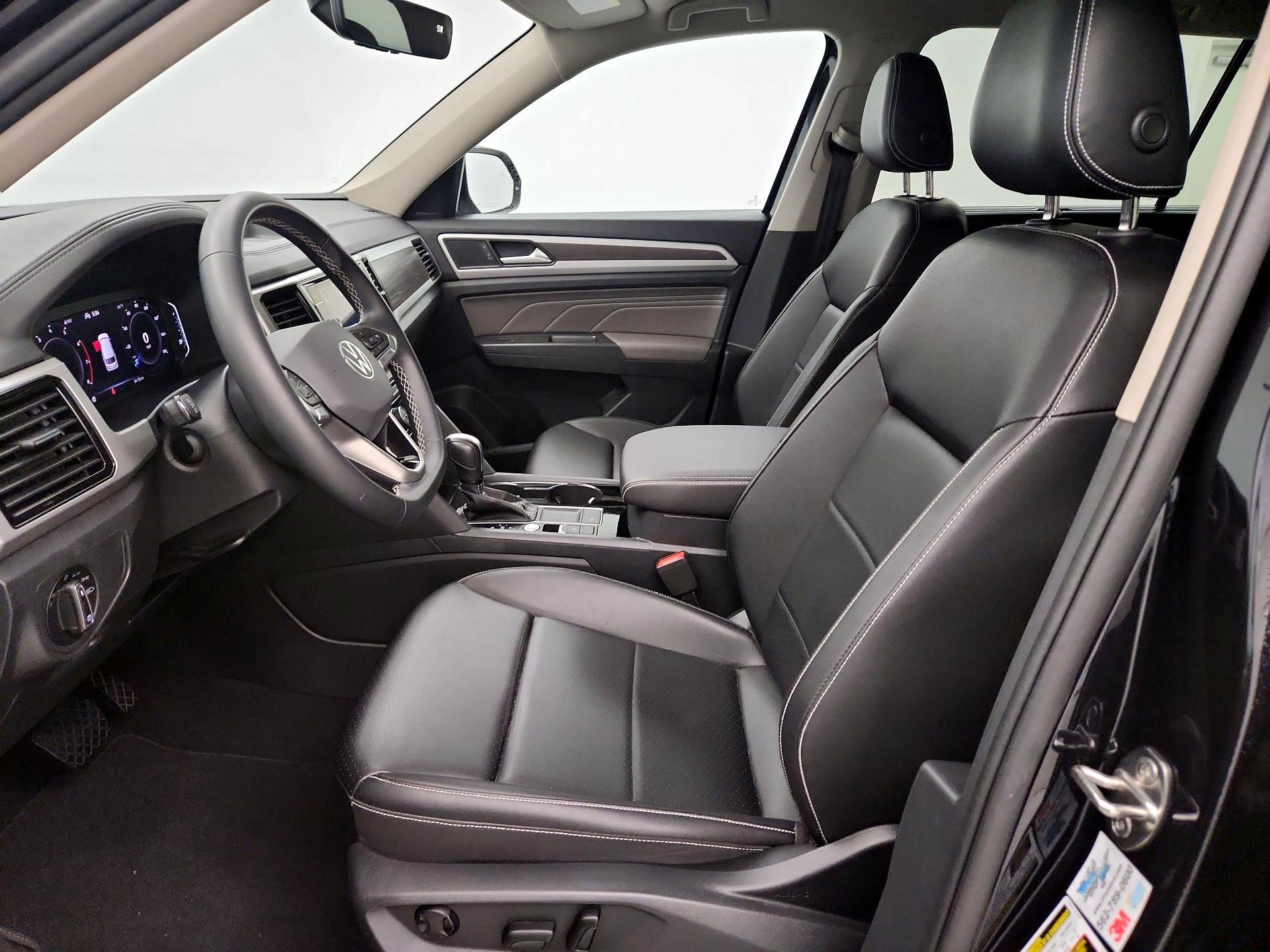 Thumbnail: 2023 Volkswagen Atlas - 11