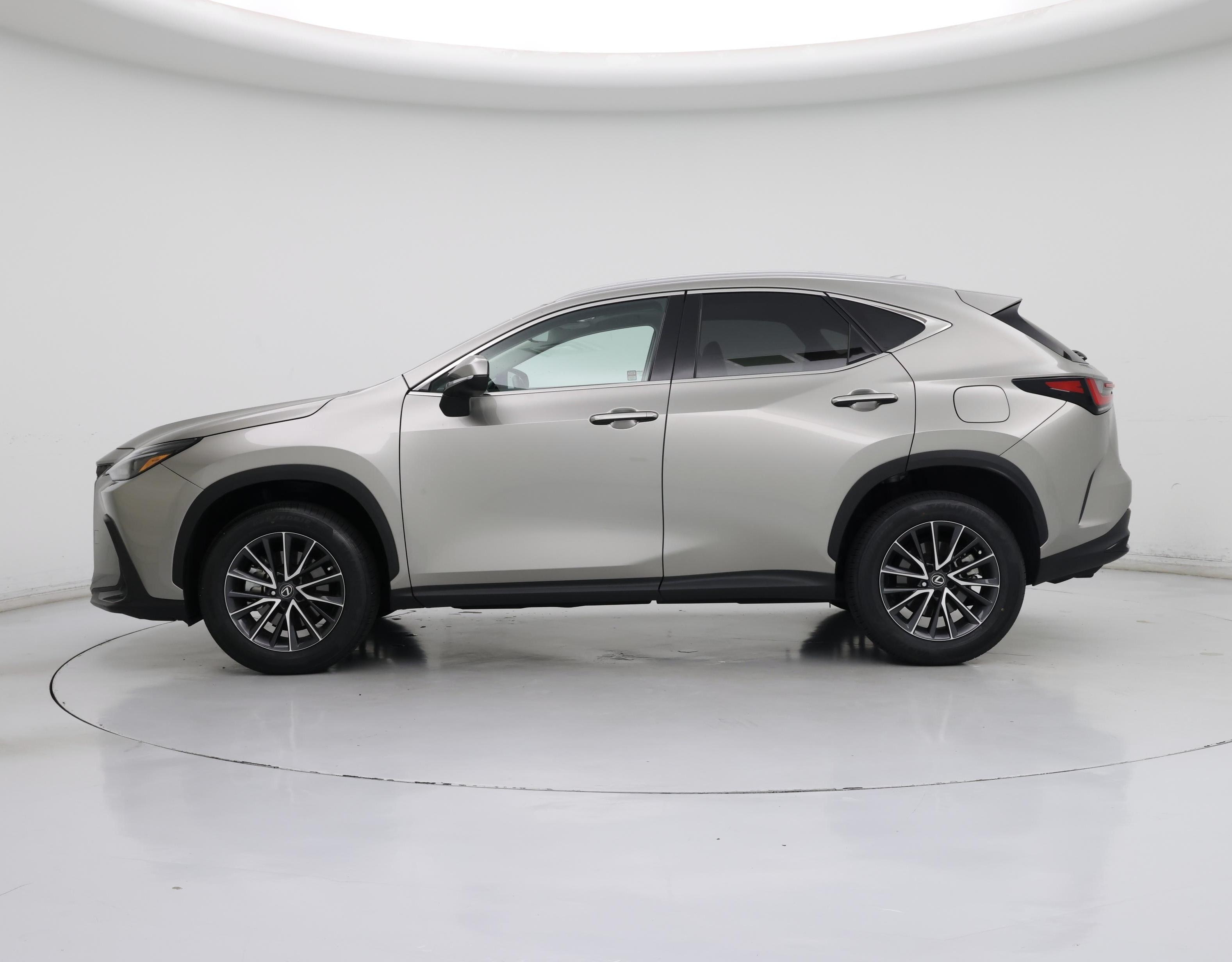 Thumbnail: 2023 Lexus NX - 3