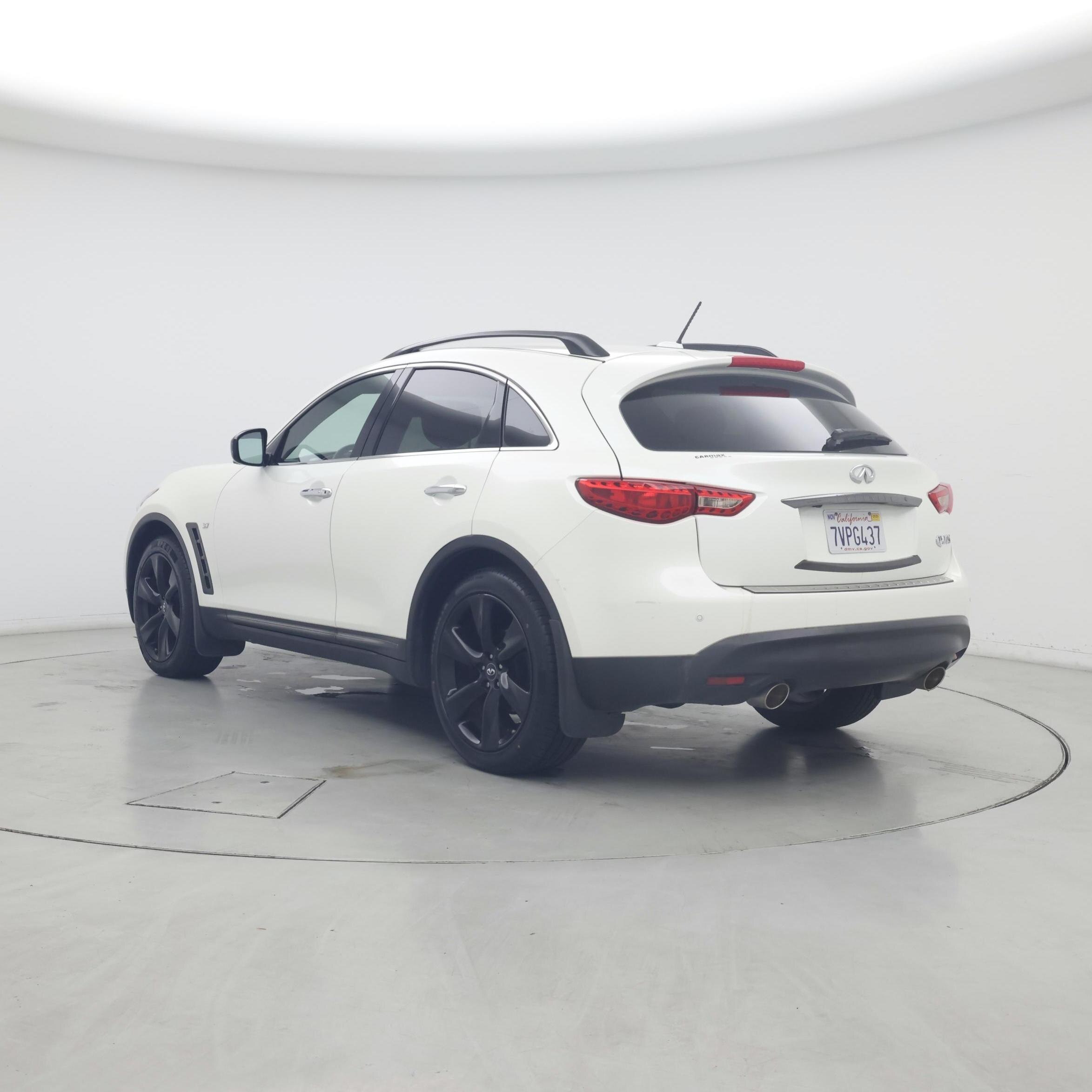Thumbnail: 2017 INFINITI QX70 - 2