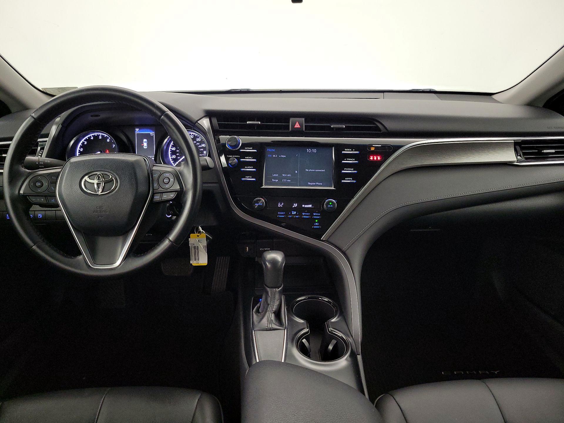 Thumbnail: 2018 Toyota Camry - 9