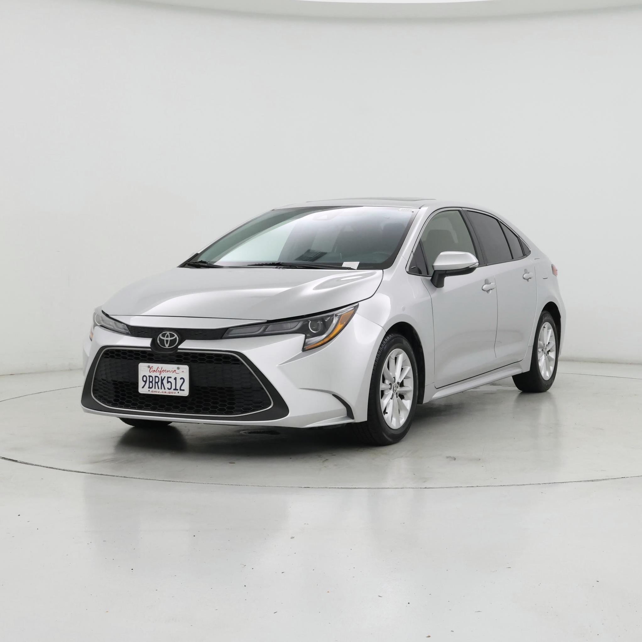 Thumbnail: 2022 Toyota Corolla - 4