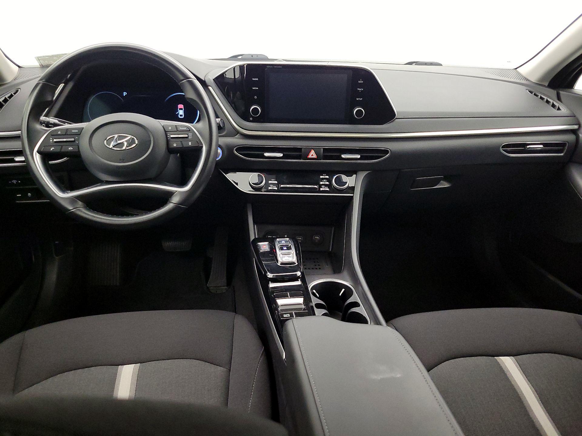 Thumbnail: 2022 Hyundai Sonata - 9