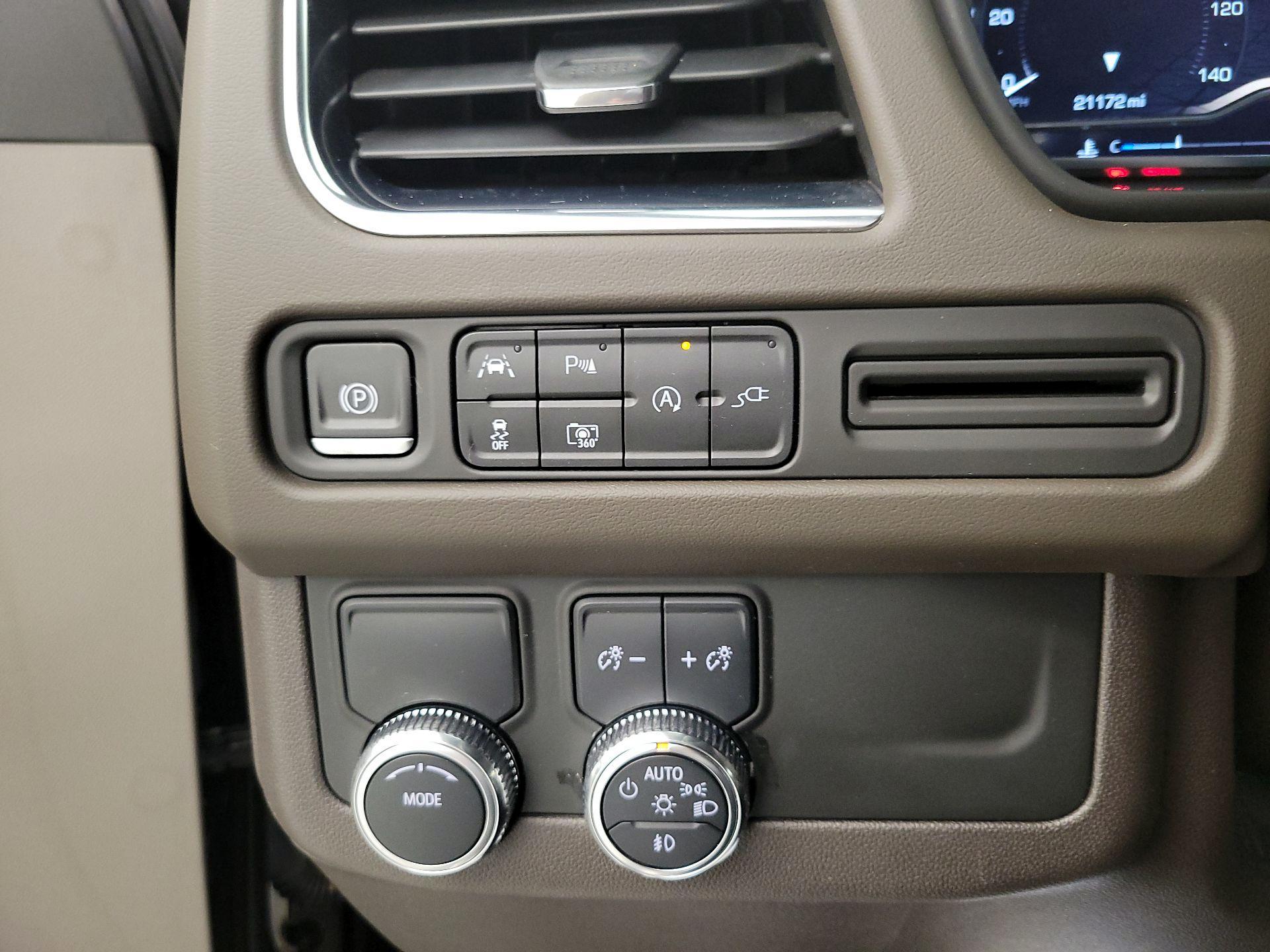 Thumbnail: 2022 GMC Yukon - 13