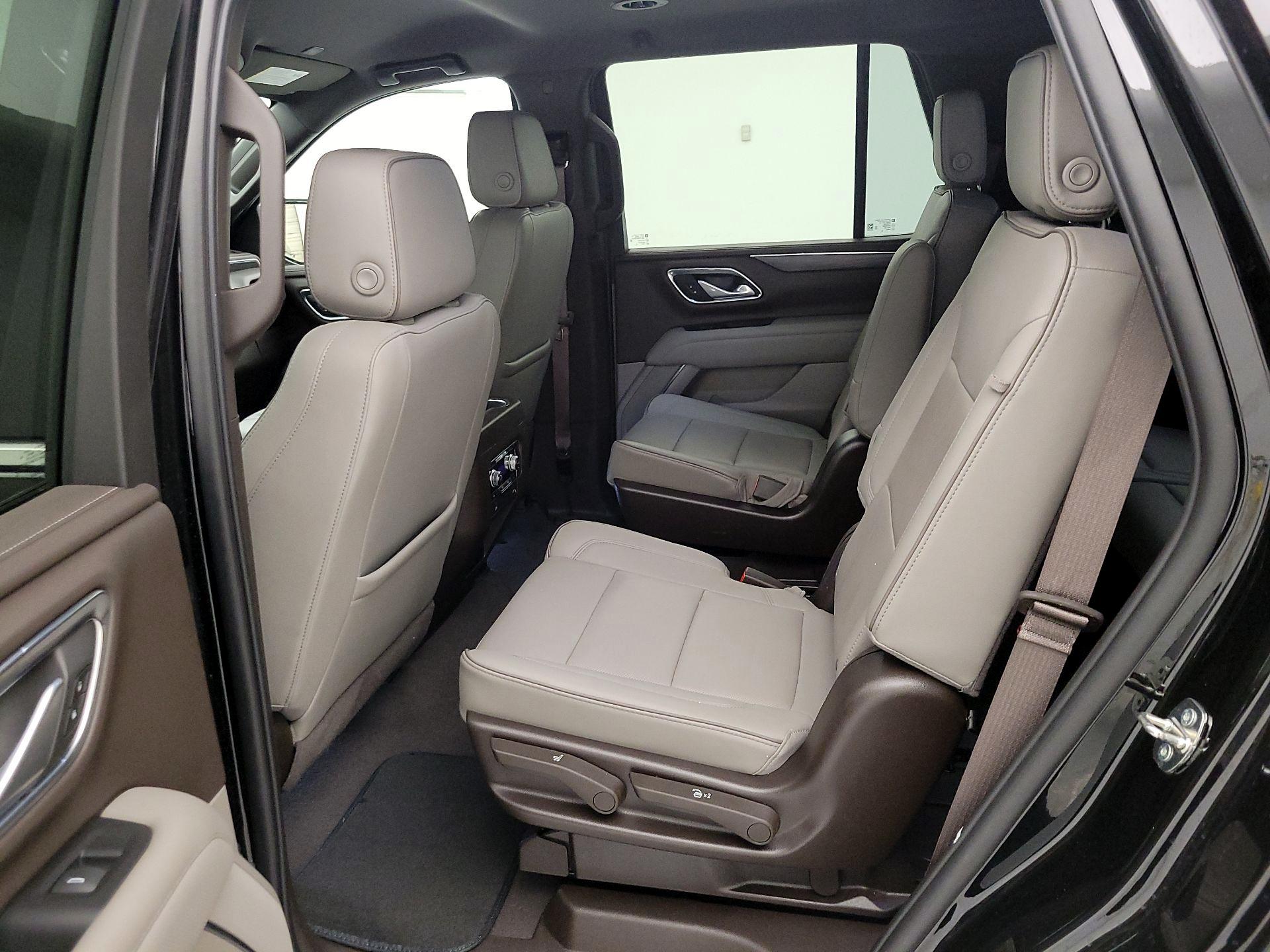 Thumbnail: 2022 GMC Yukon - 19