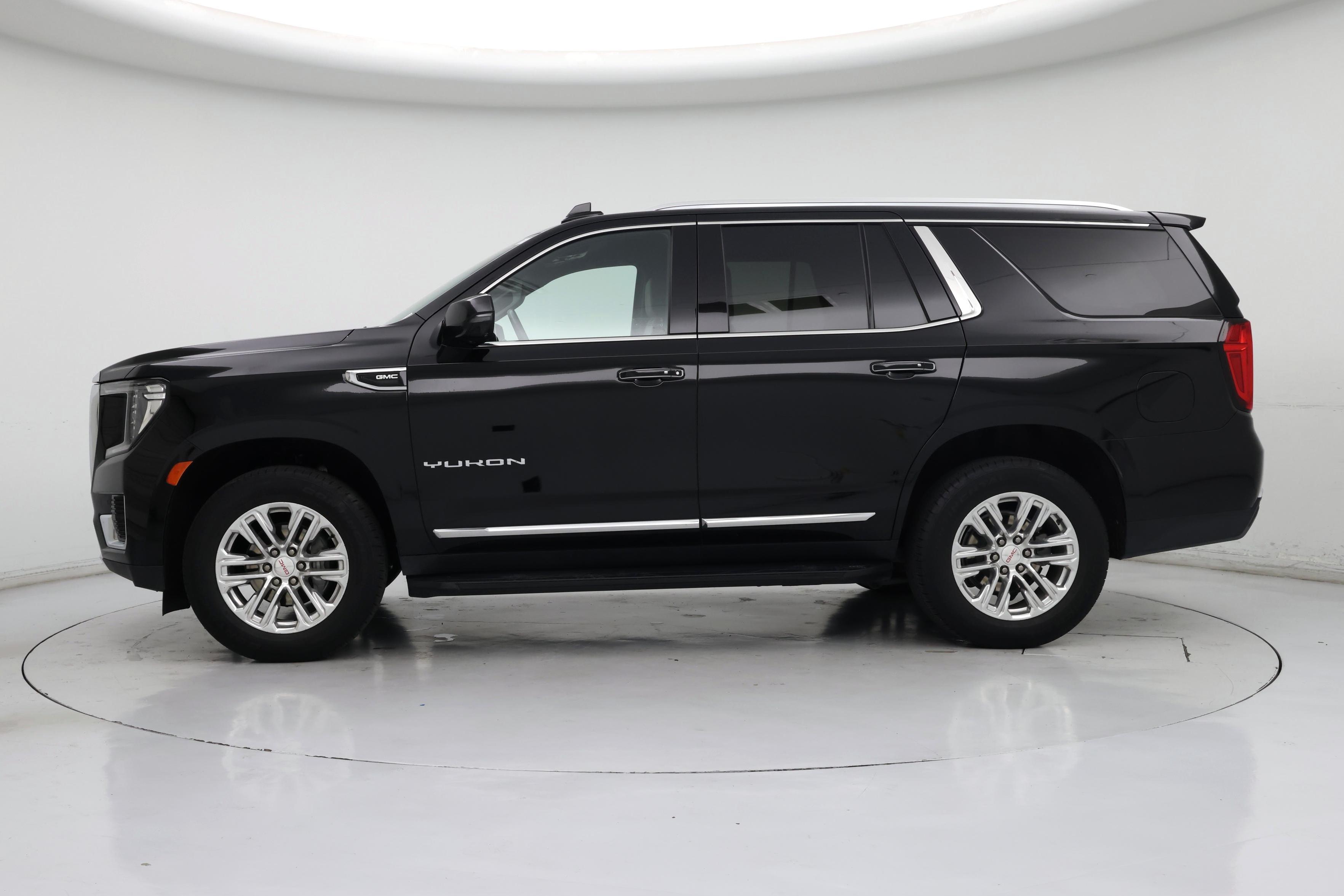 Thumbnail: 2022 GMC Yukon - 3
