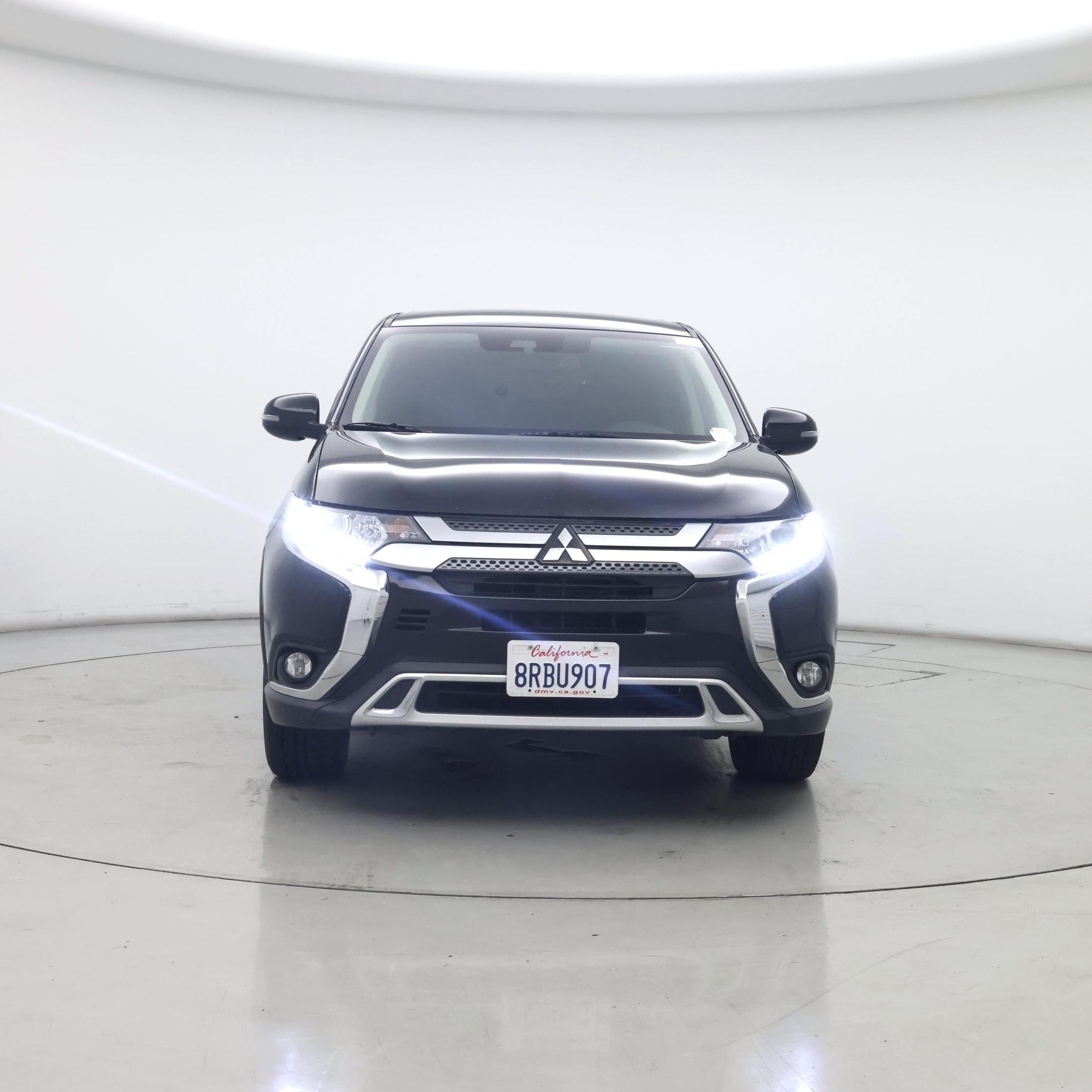 Thumbnail: 2020 Mitsubishi Outlander - 5