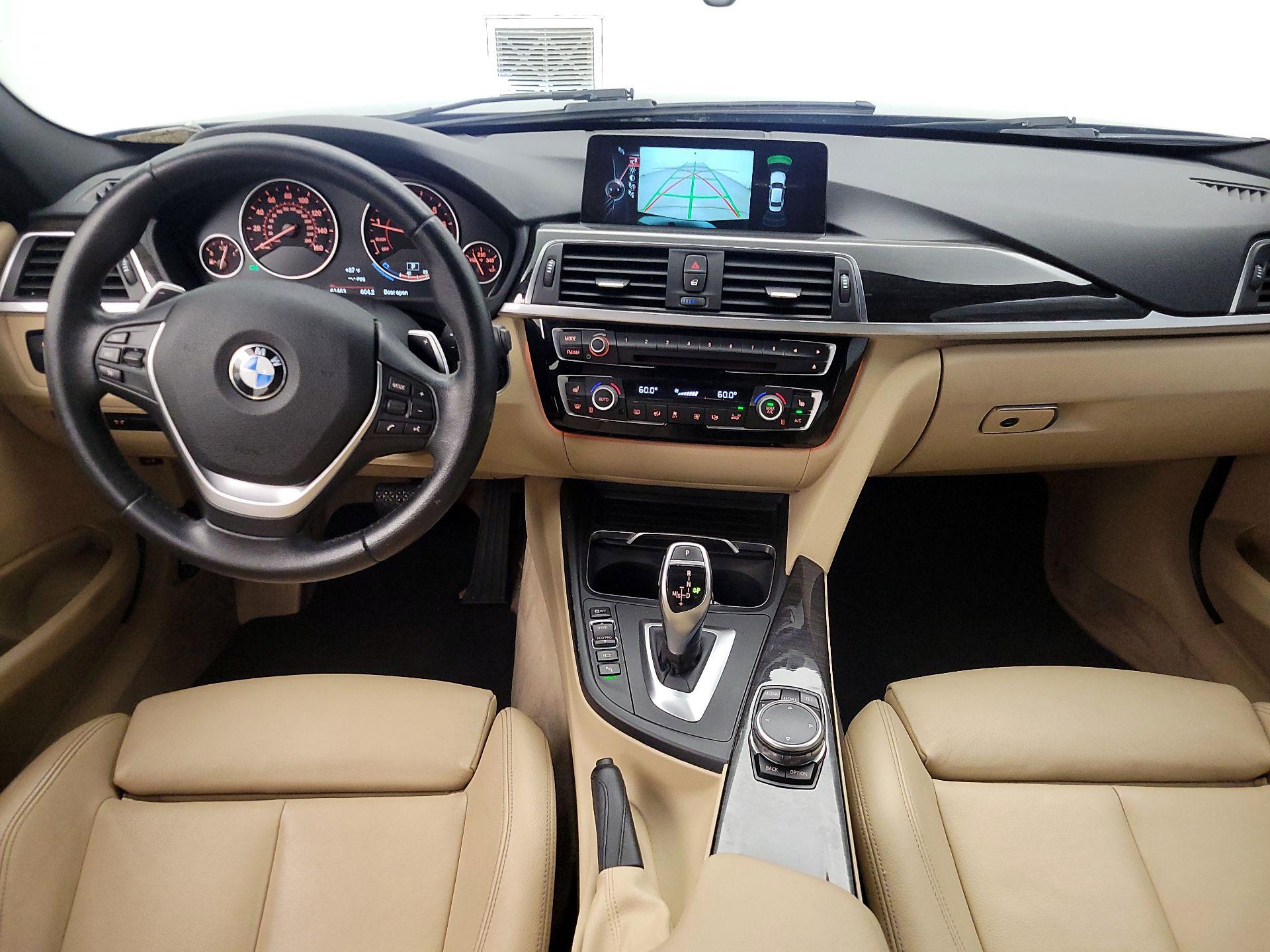 Thumbnail: 2016 BMW 3 Series - 9