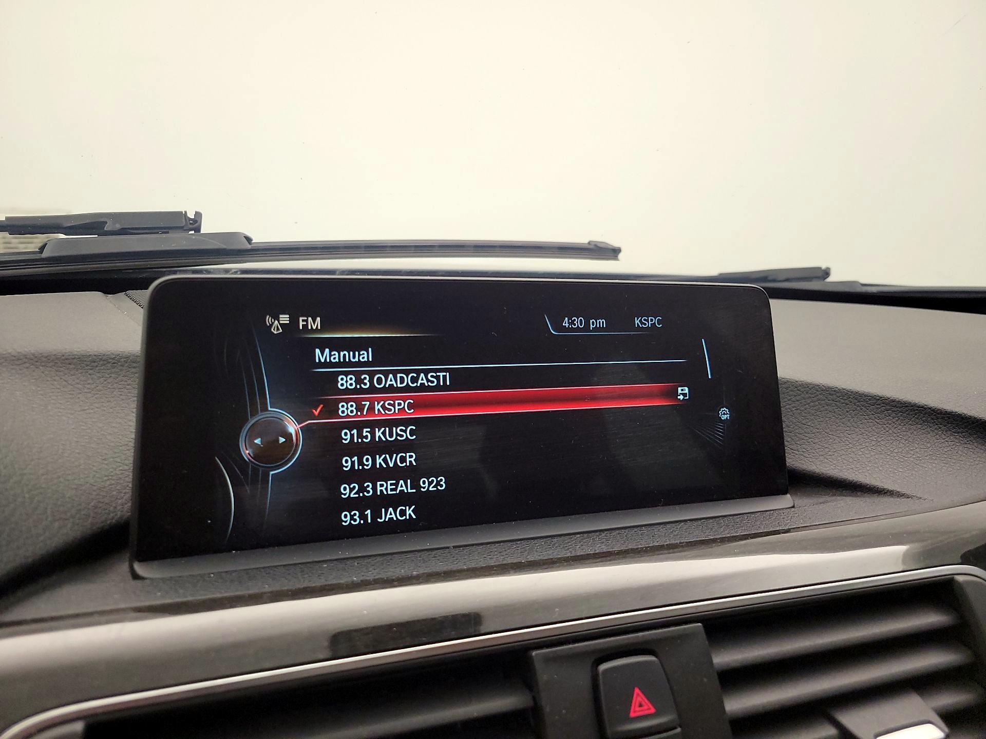 Thumbnail: 2016 BMW 3 Series - 14