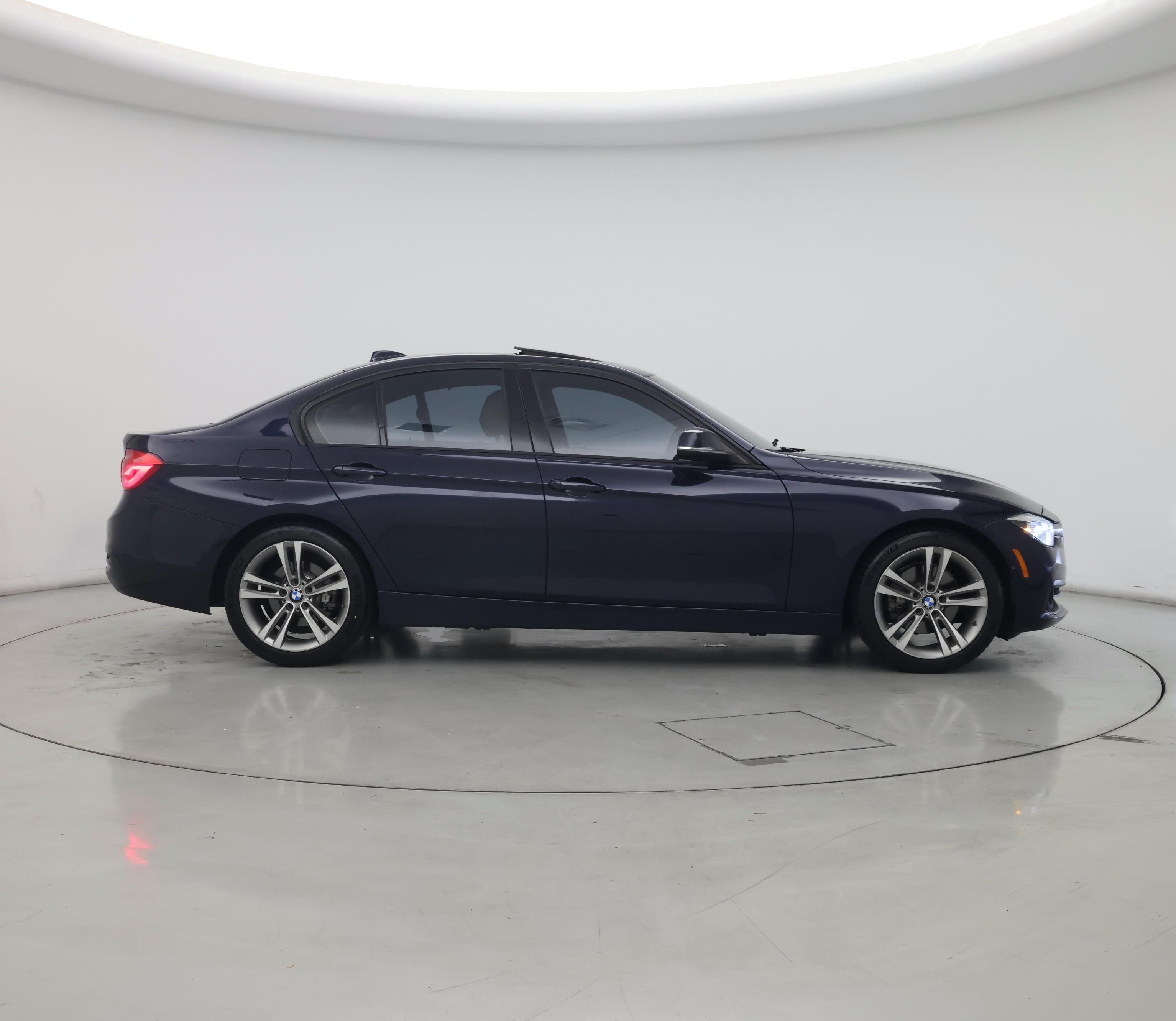 Thumbnail: 2016 BMW 3 Series - 7