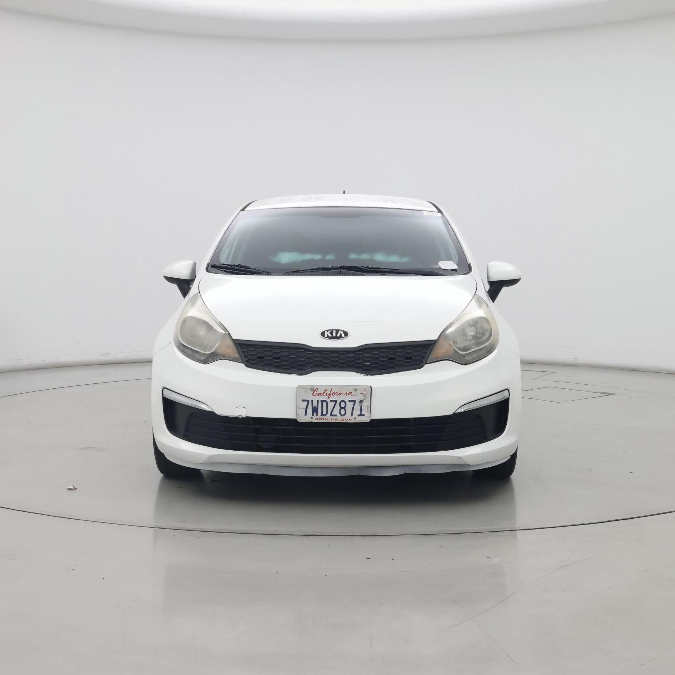 Thumbnail: 2016 Kia Rio - 5
