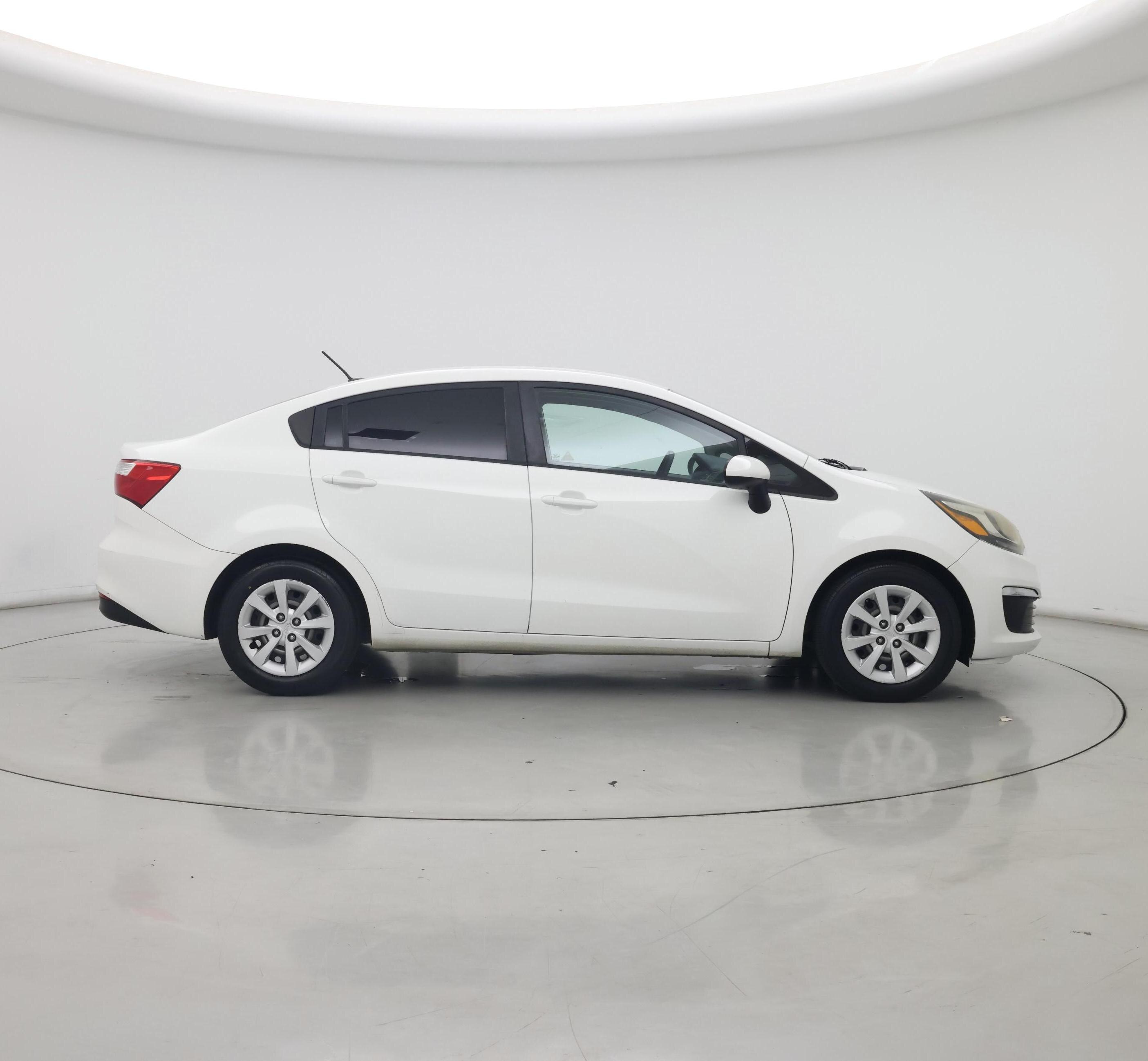 Thumbnail: 2016 Kia Rio - 7