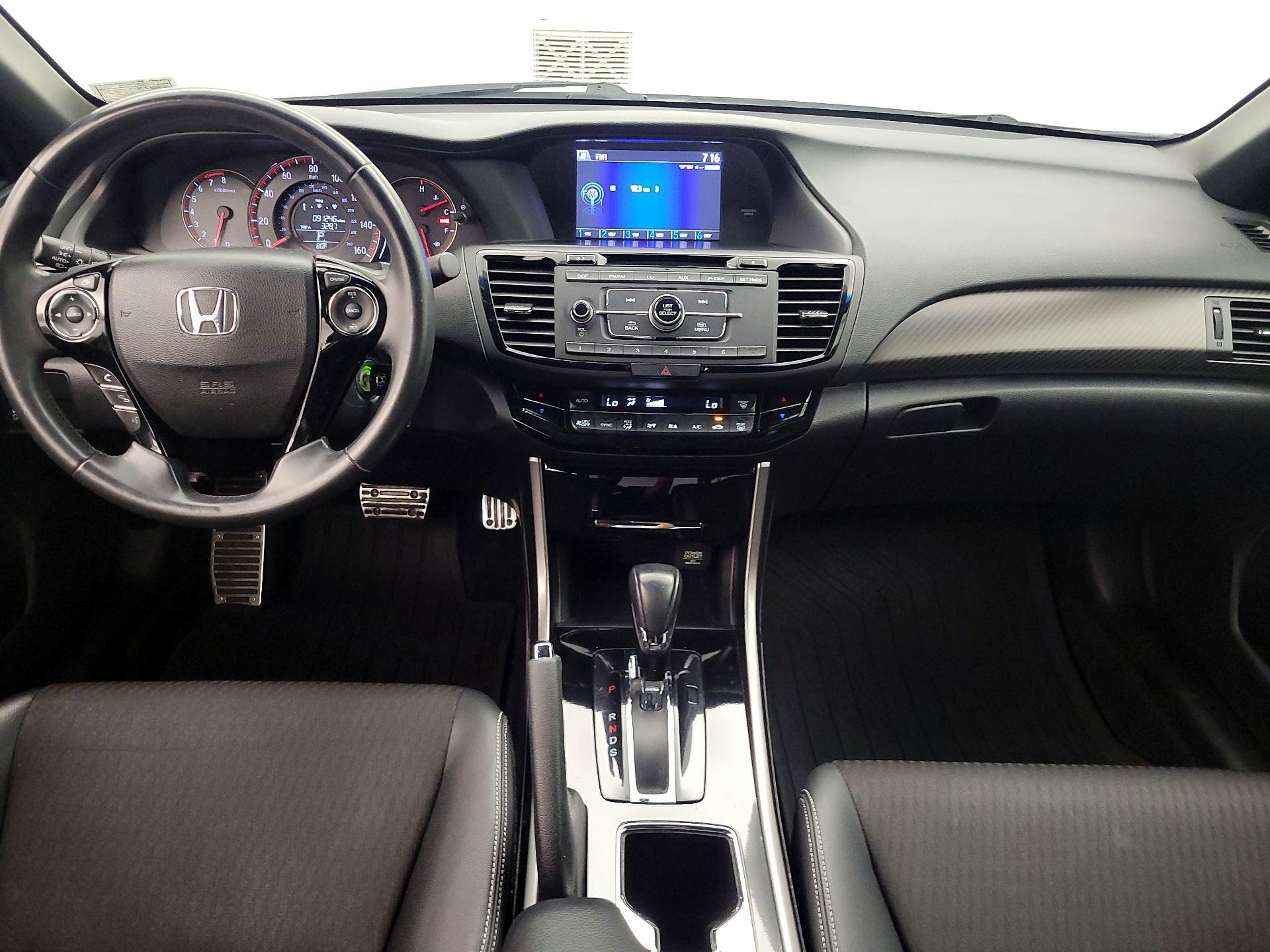 Thumbnail: 2017 Honda Accord - 9