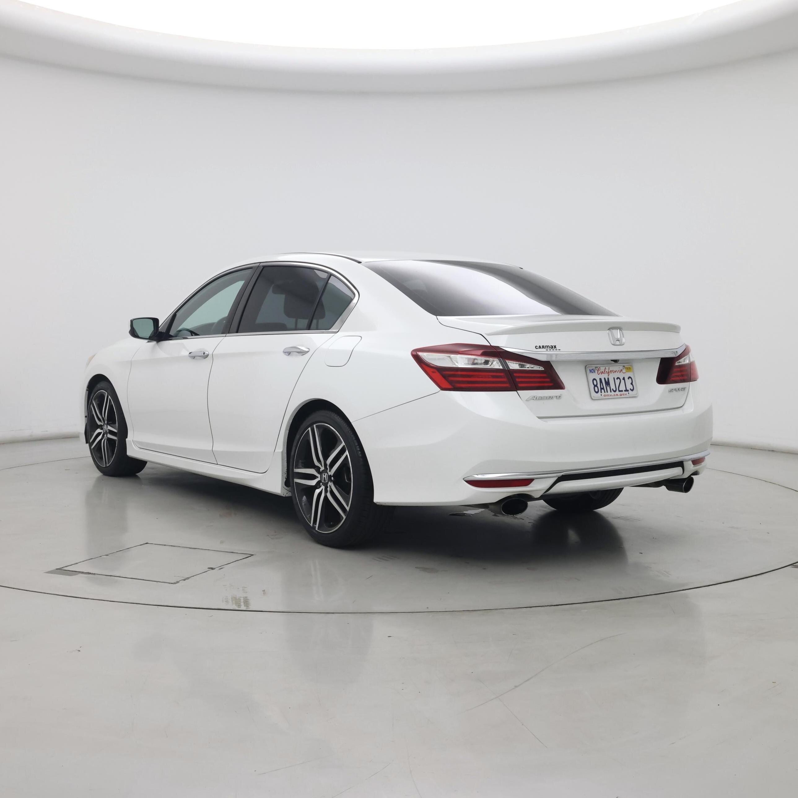 Thumbnail: 2017 Honda Accord - 2