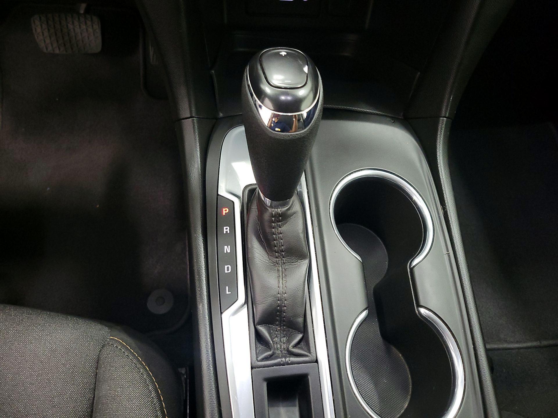Thumbnail: 2020 Chevrolet Equinox - 17