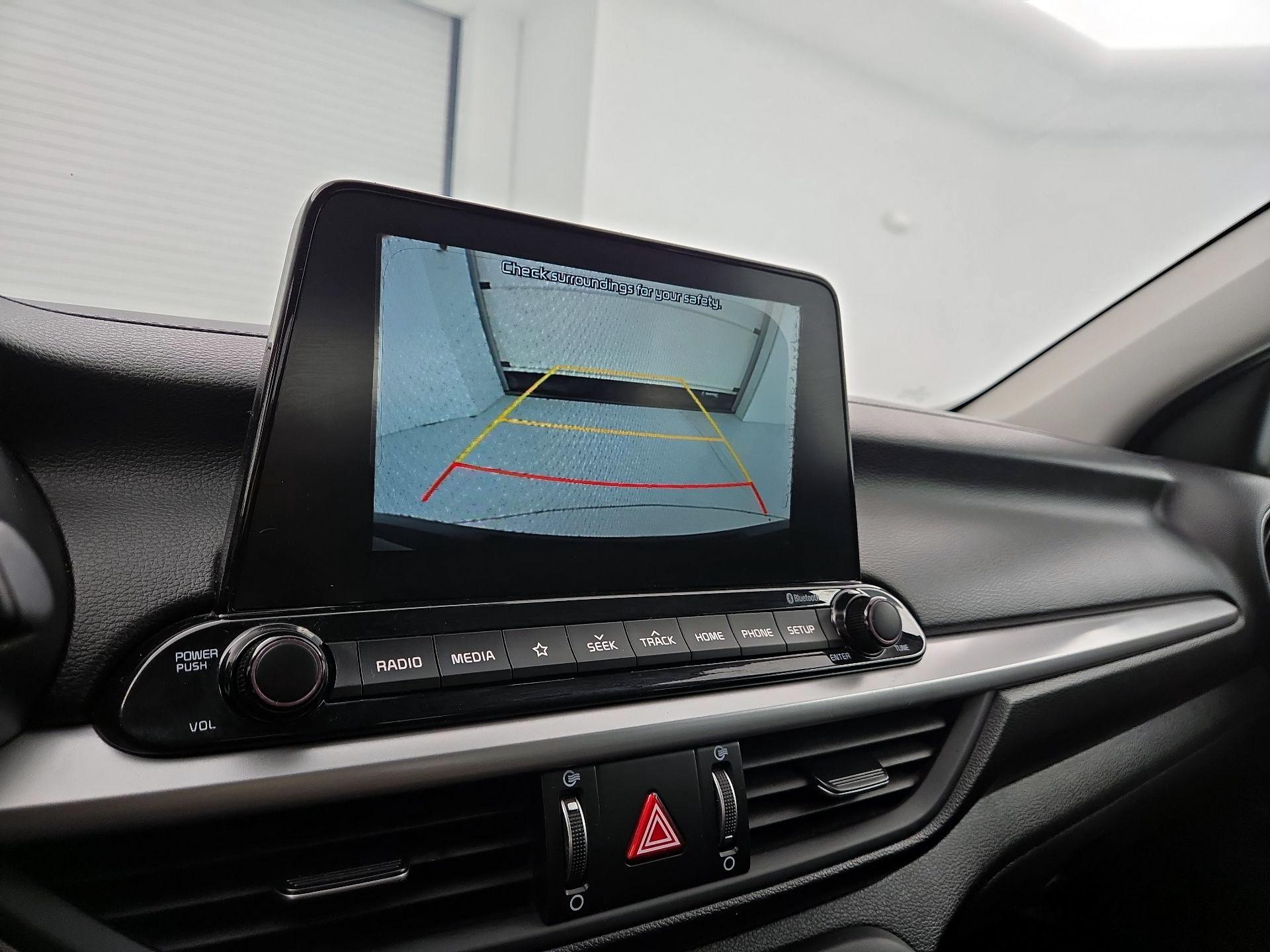 Thumbnail: 2021 Kia Forte - 14