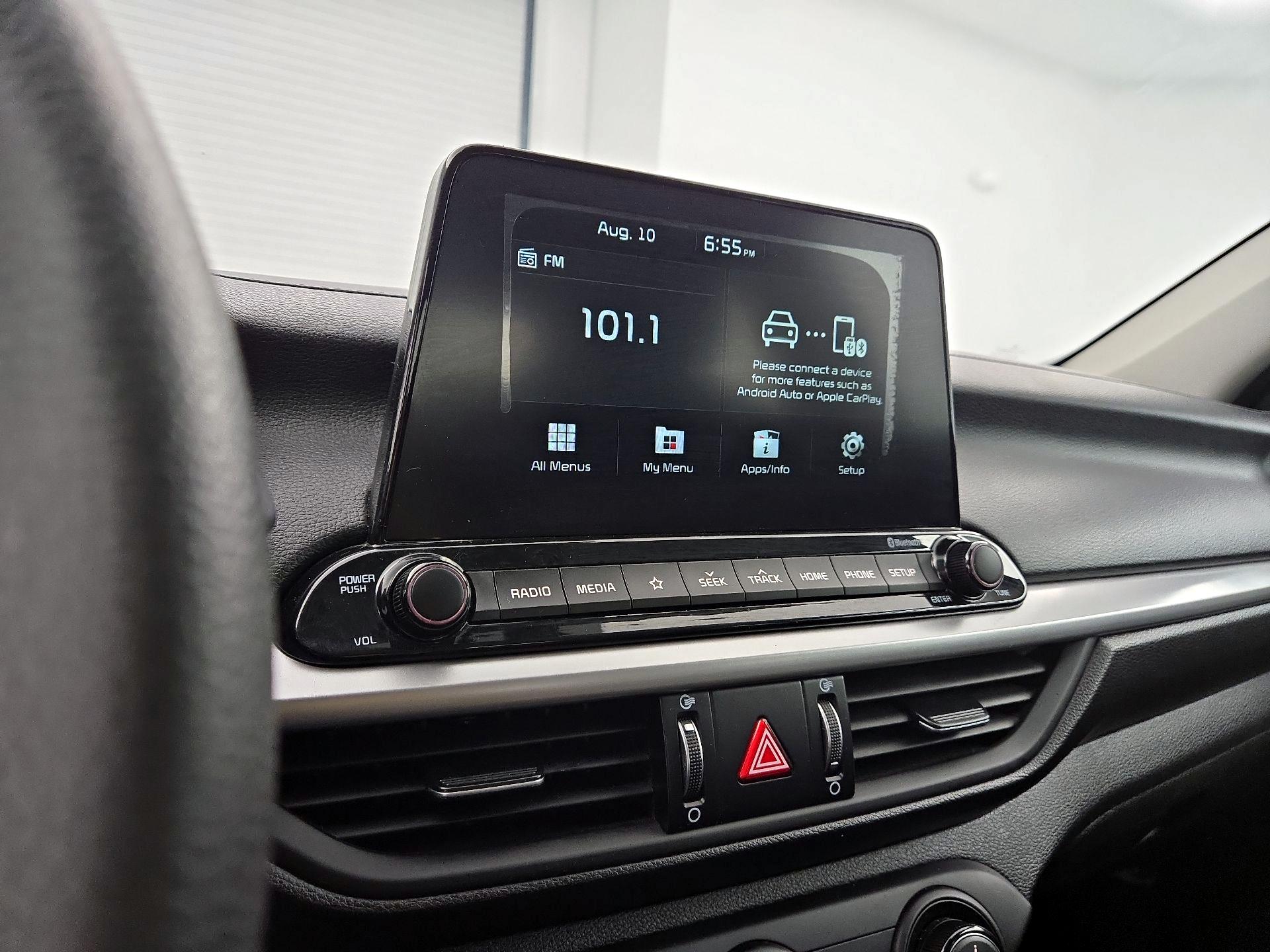 Thumbnail: 2021 Kia Forte - 15