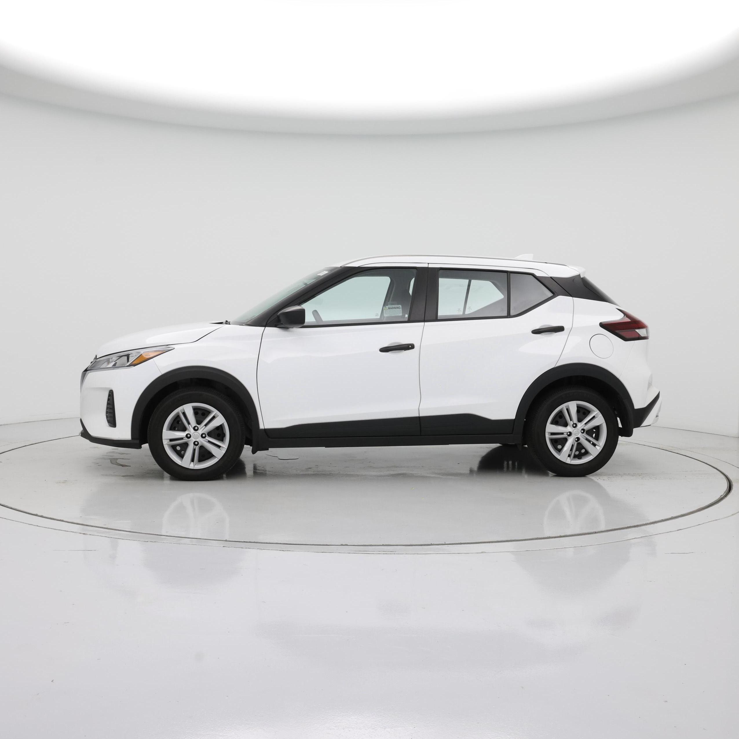 Thumbnail: 2024 Nissan Kicks - 3