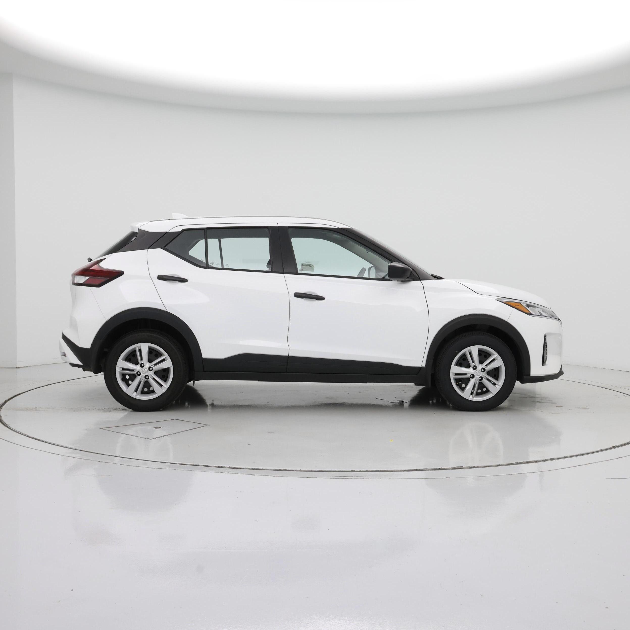 Thumbnail: 2024 Nissan Kicks - 7