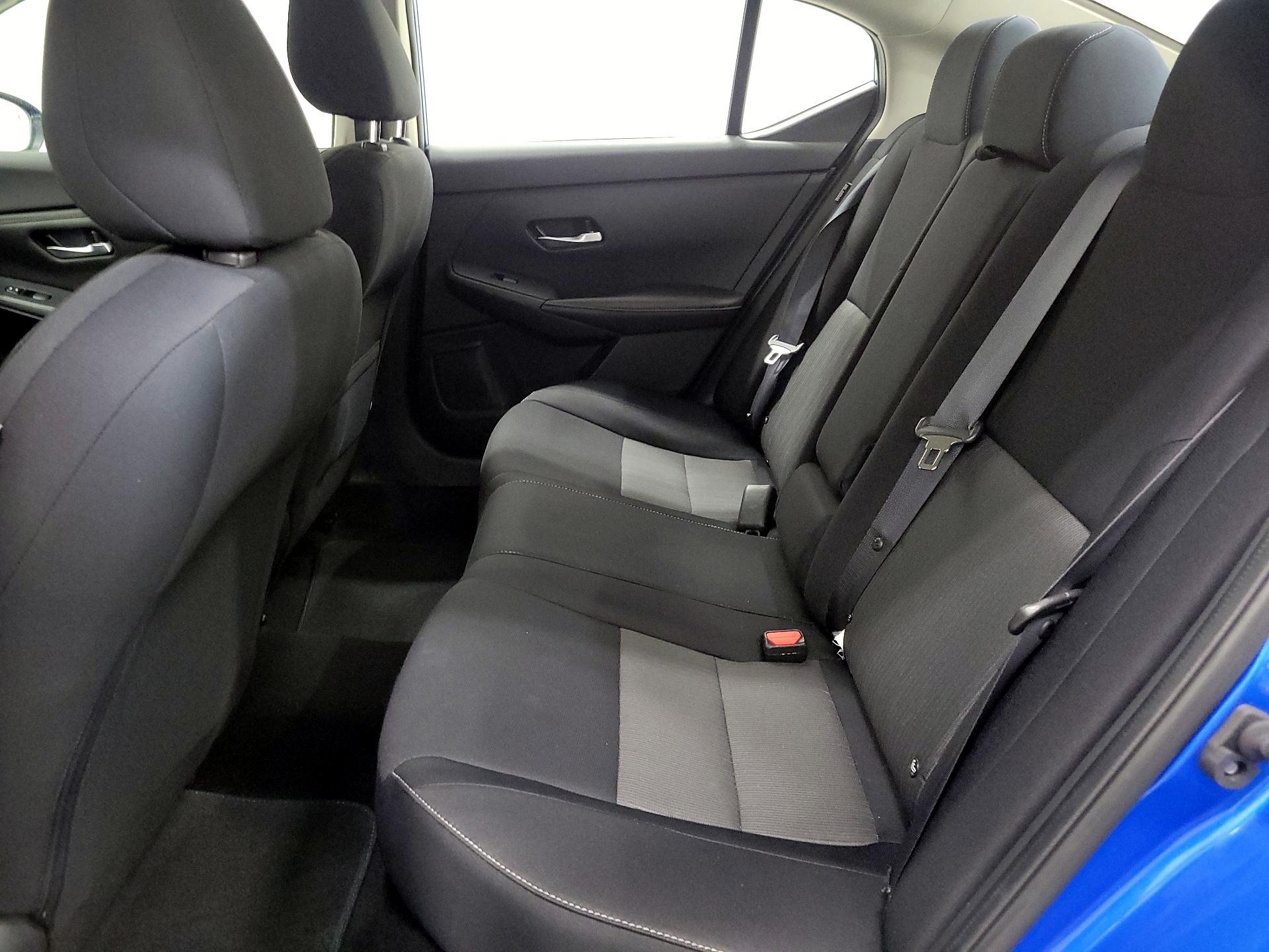 Thumbnail: 2021 Nissan Sentra - 19