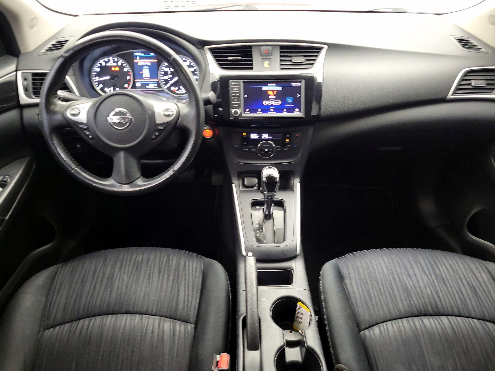 Thumbnail: 2019 Nissan Sentra - 9