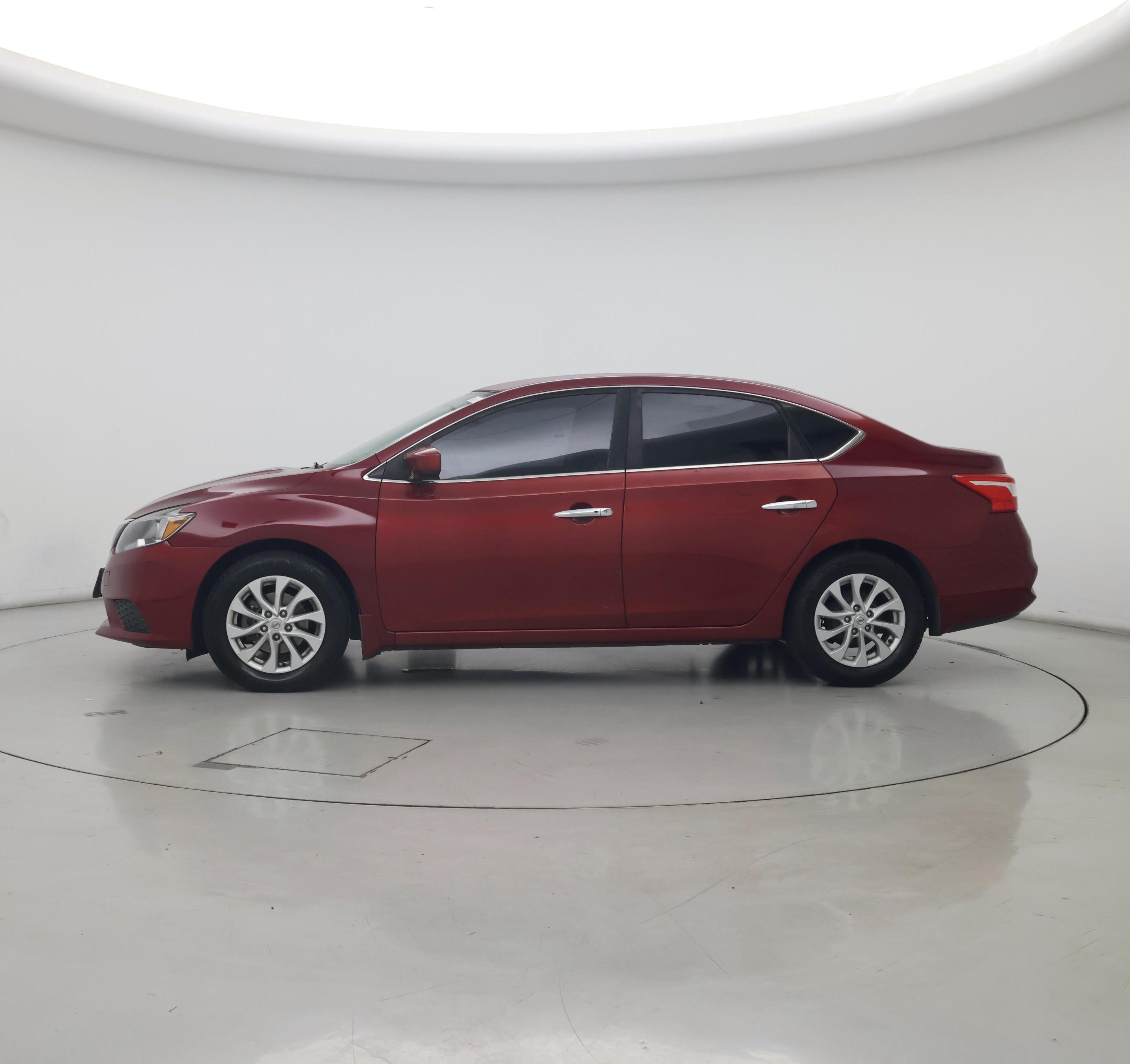 Thumbnail: 2019 Nissan Sentra - 3