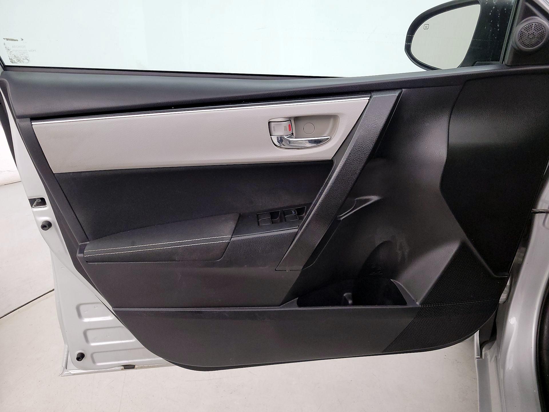 Thumbnail: 2019 Toyota Corolla - 12
