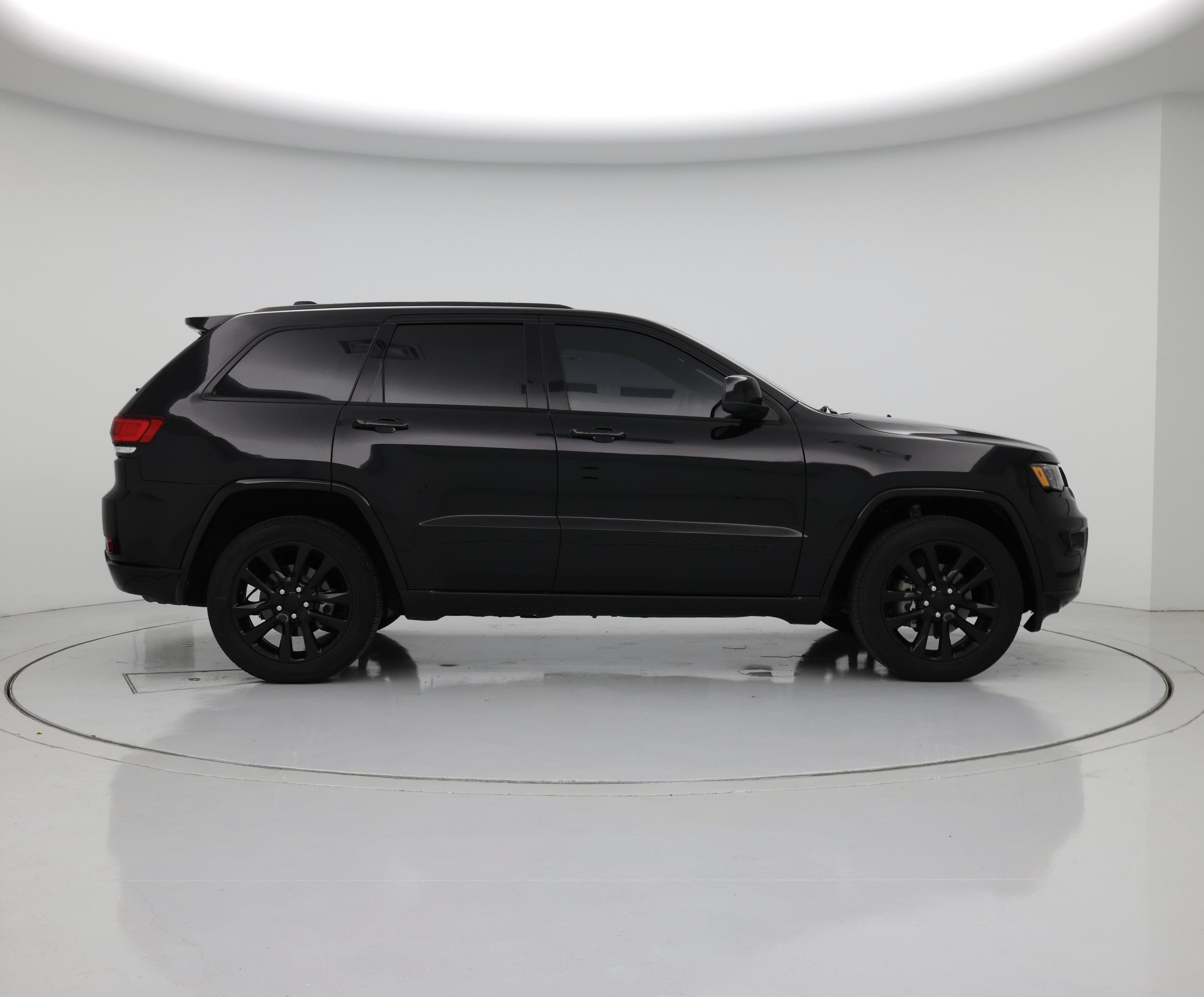 Thumbnail: 2020 Jeep Grand Cherokee - 7