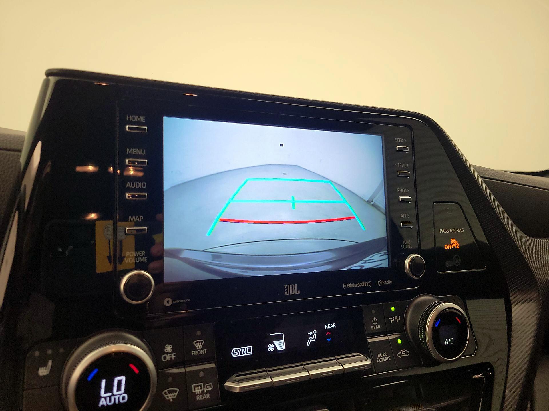 Thumbnail: 2021 Toyota Highlander - 15