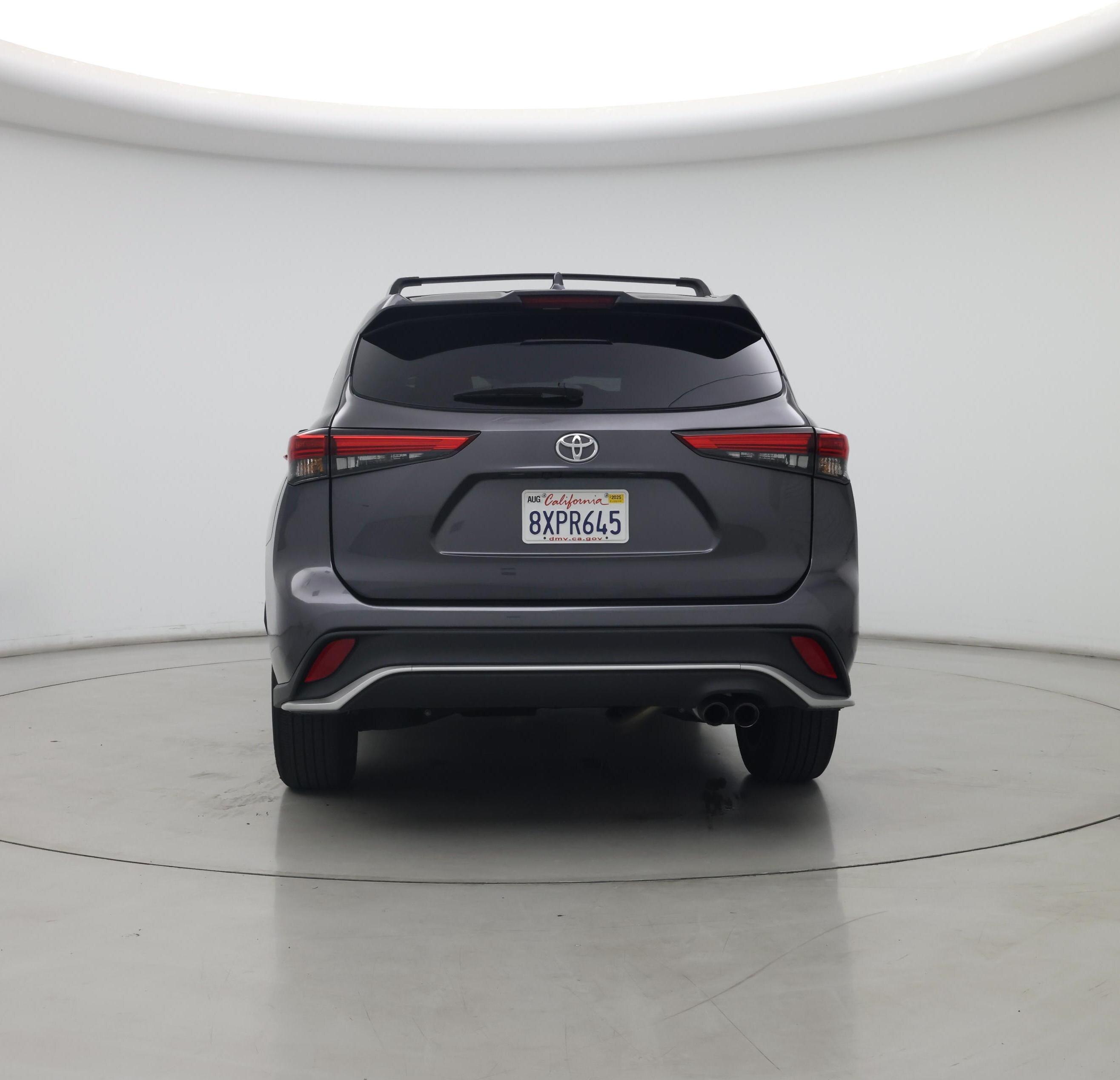 Thumbnail: 2021 Toyota Highlander - 6