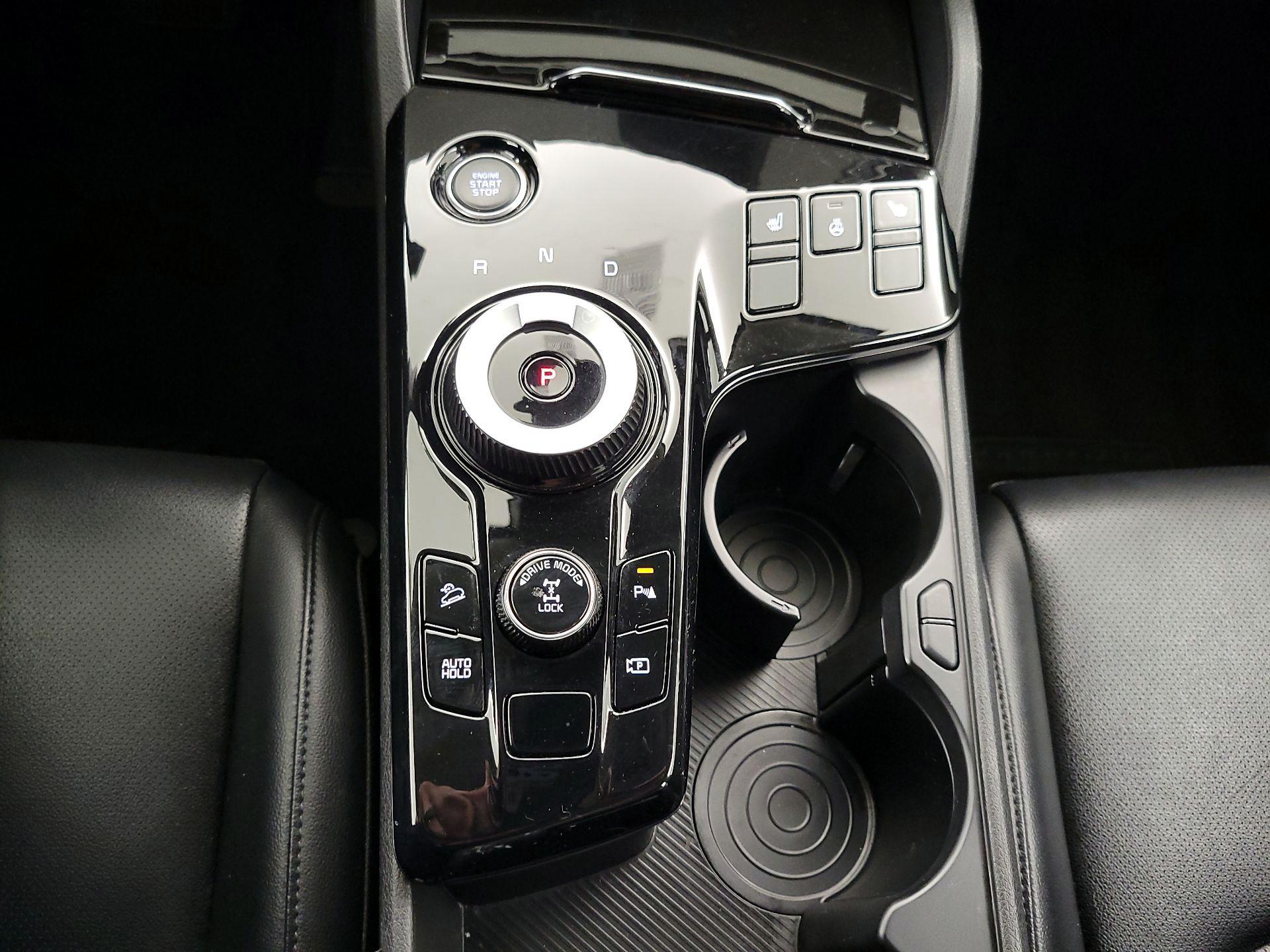 Thumbnail: 2023 Kia Sportage - 18