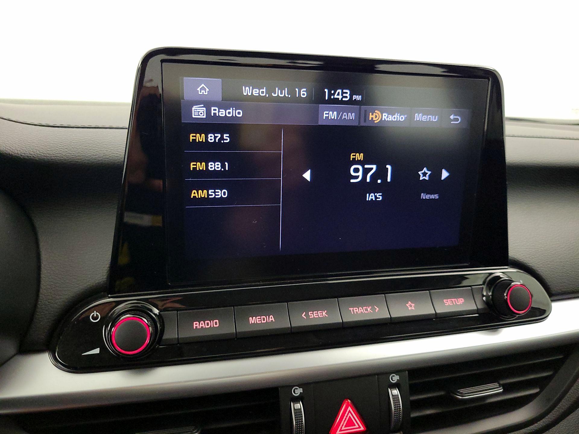 Thumbnail: 2023 Kia Forte - 15