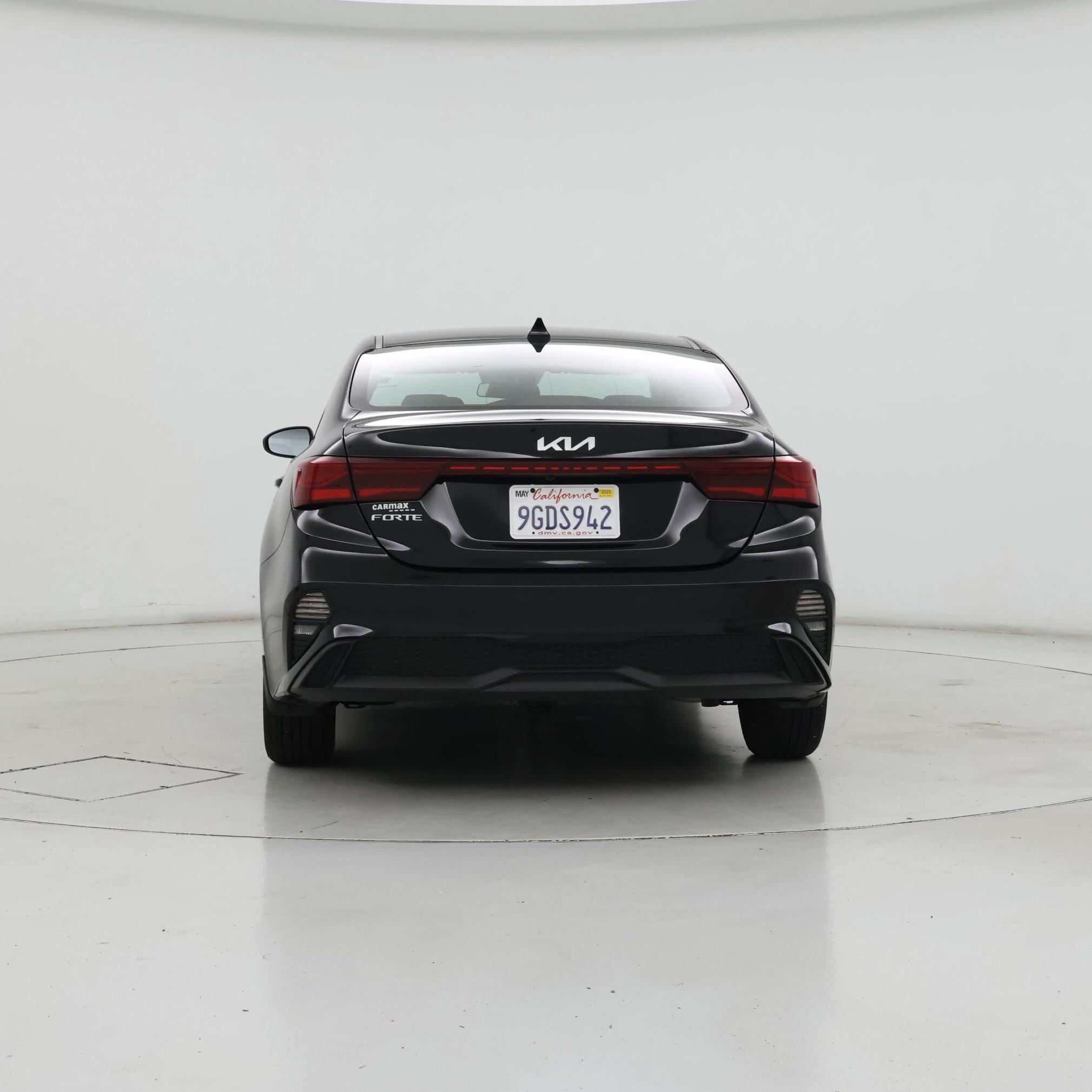Thumbnail: 2023 Kia Forte - 6