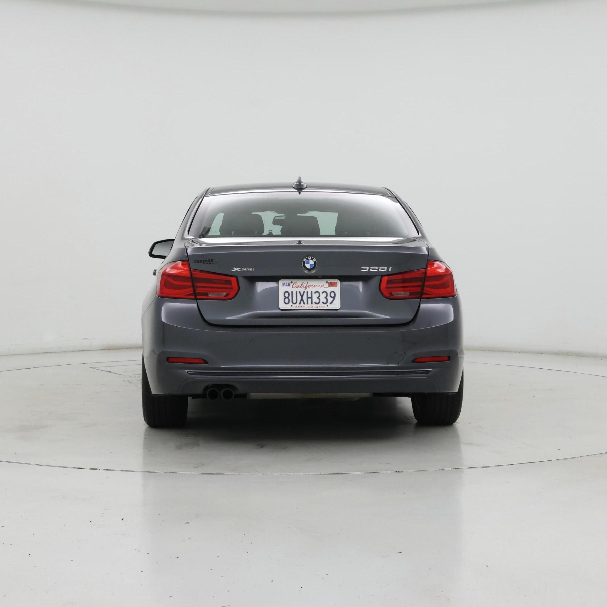 Thumbnail: 2016 BMW 3 Series - 6