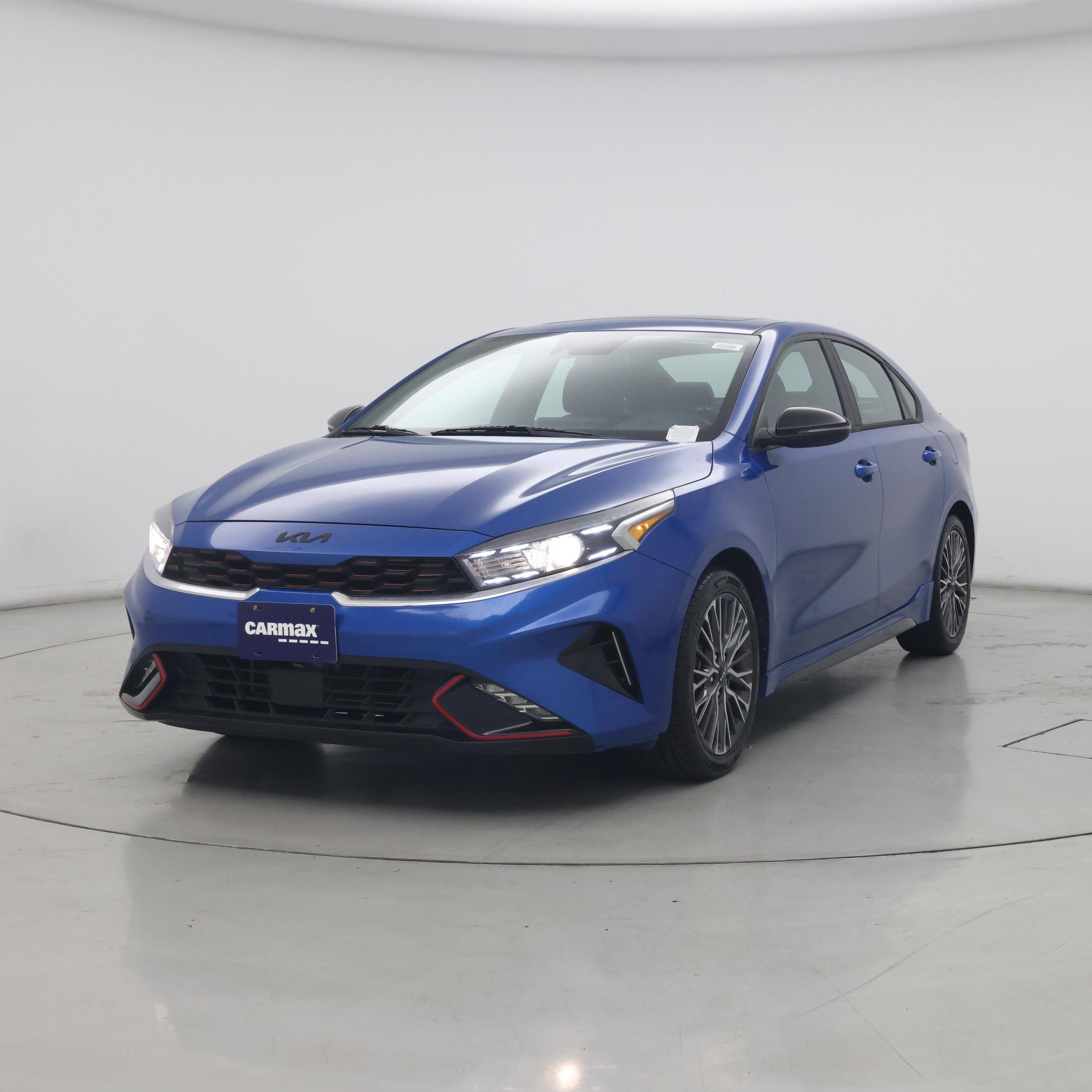 Thumbnail: 2023 Kia Forte - 4